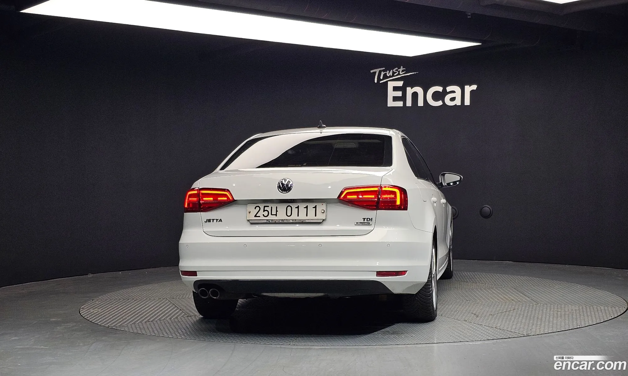 Volkswagen Jetta 2015 — 10