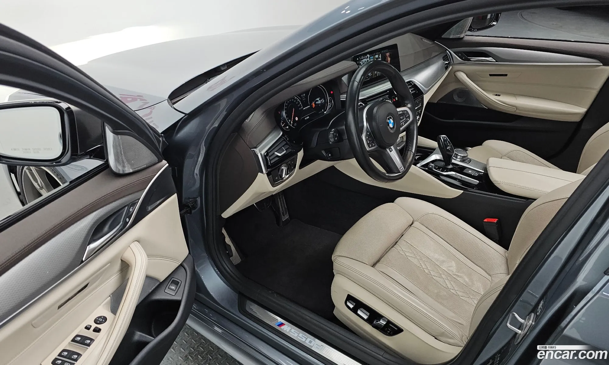BMW 5 Series 2018 WBAJD7106JBC86460 — 3