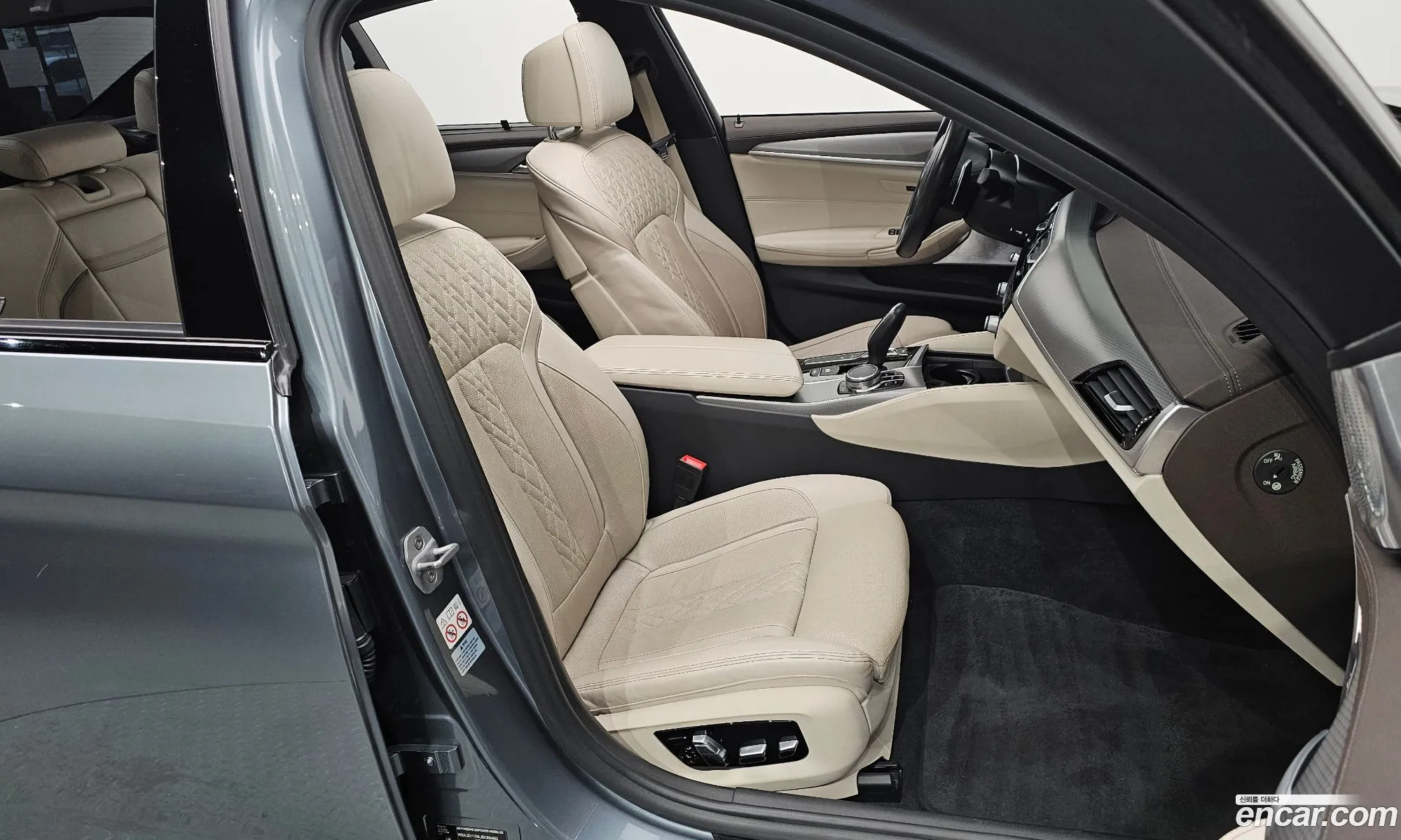 BMW 5 Series 2018 WBAJD7106JBC86460 — 20