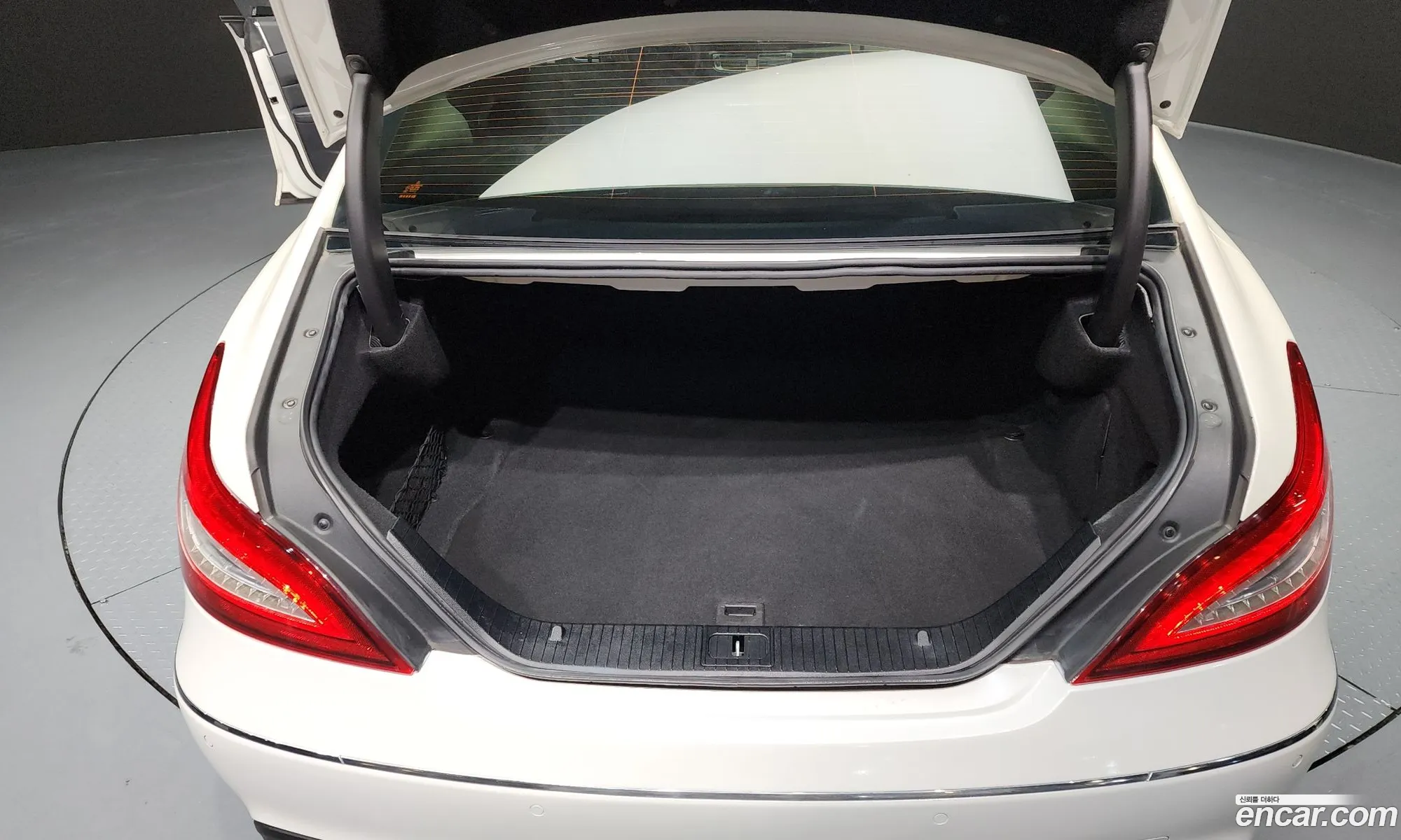 Mercedes-Benz CLS-Class W218 2016 — 2