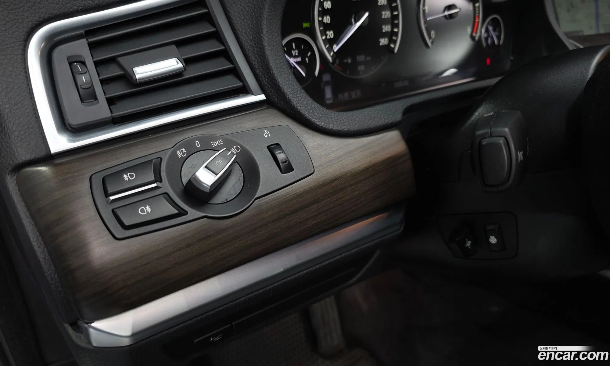BMW 5 Series GT 2012 WBAXC6109DC991000 — 14