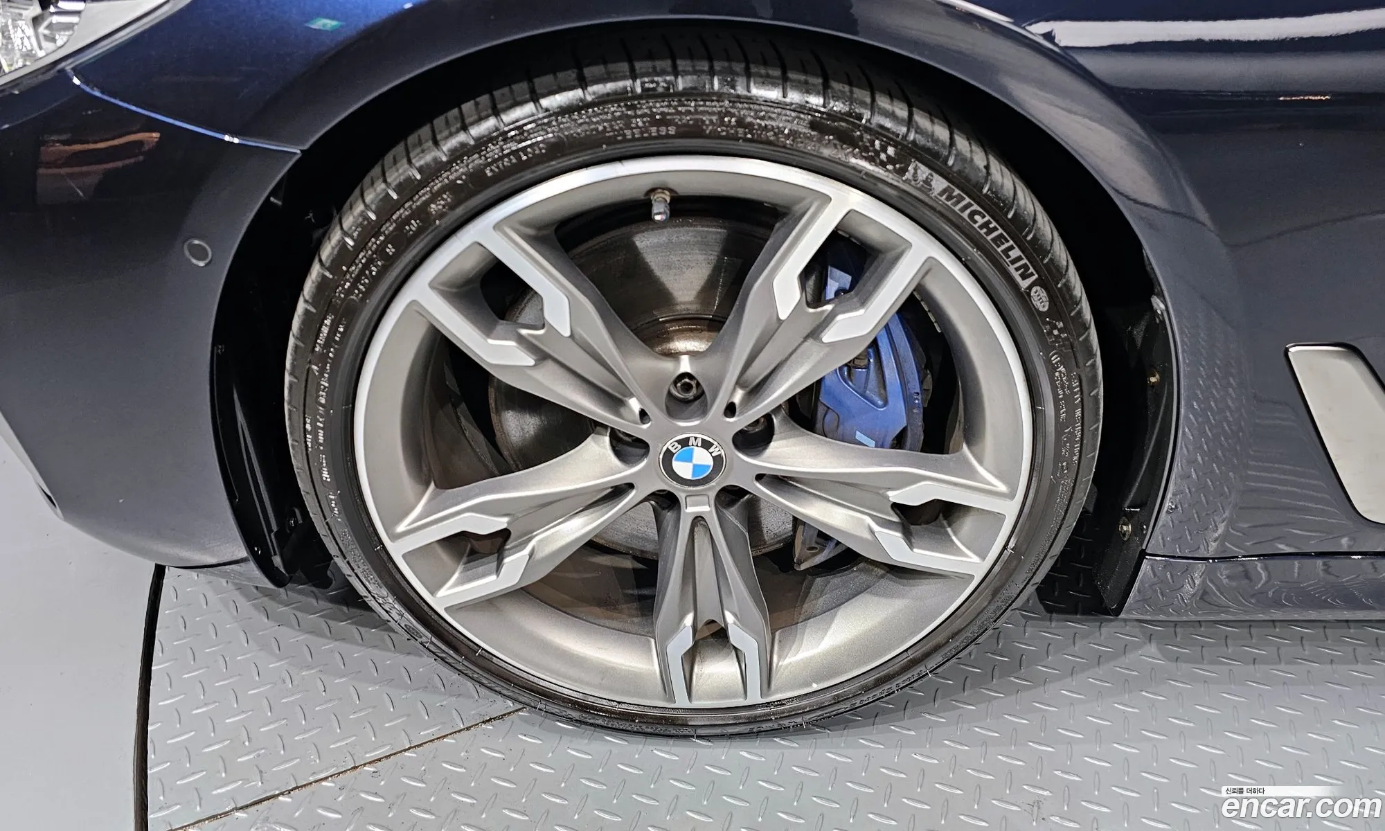BMW 5 Series 2018 — 18