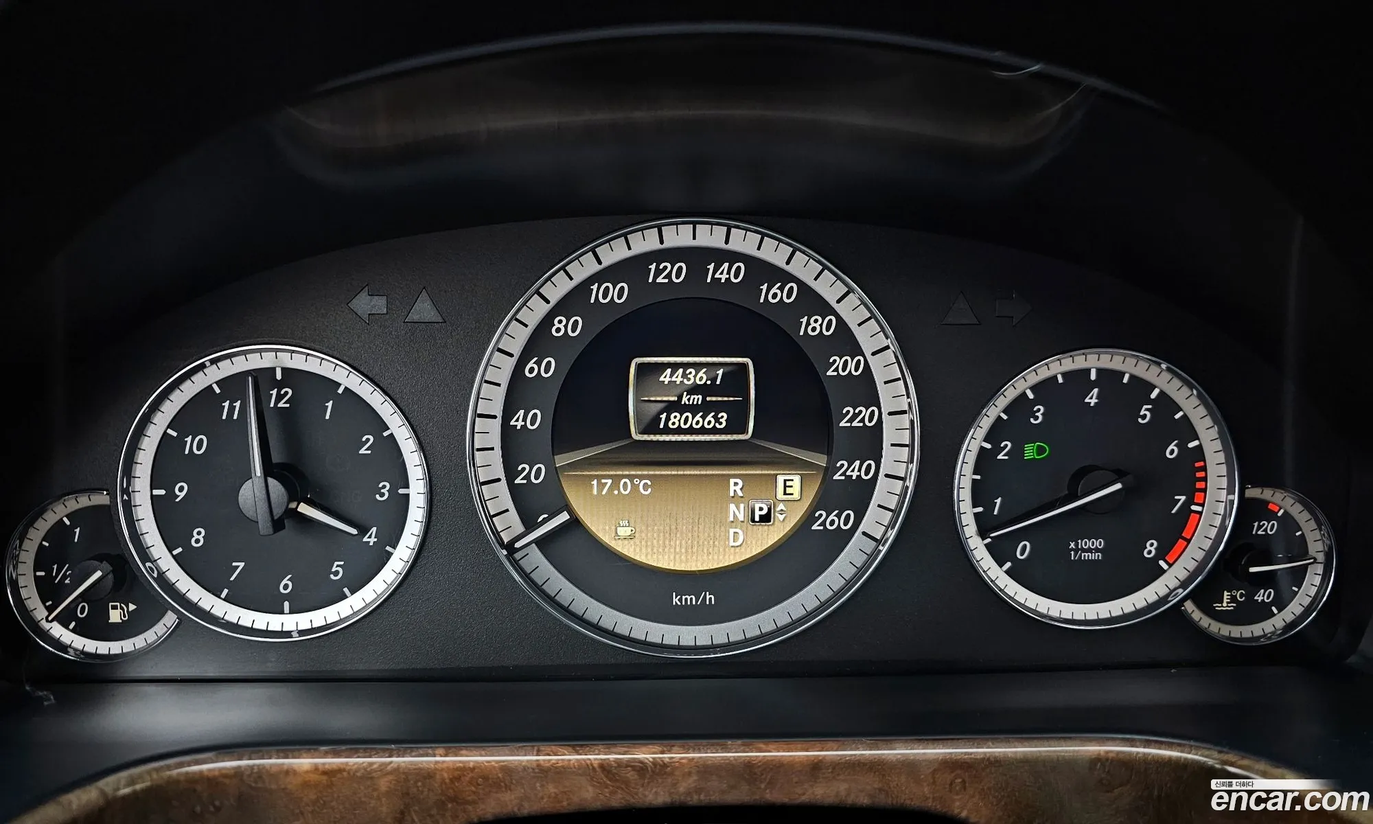 Mercedes-Benz E-Class W212 2012 WDDHF5FB9CA628831 — 15