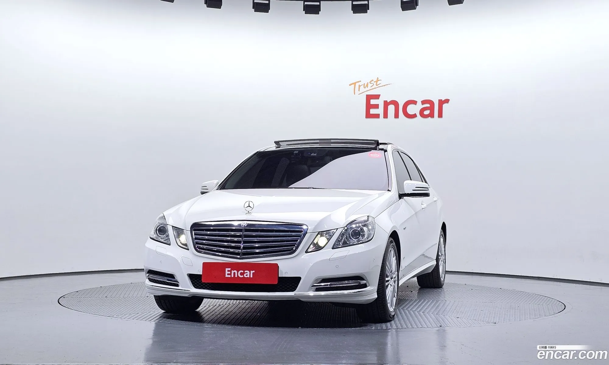 Mercedes-Benz E-Class W212 2012 WDDHF5FB9CA628831 — 20