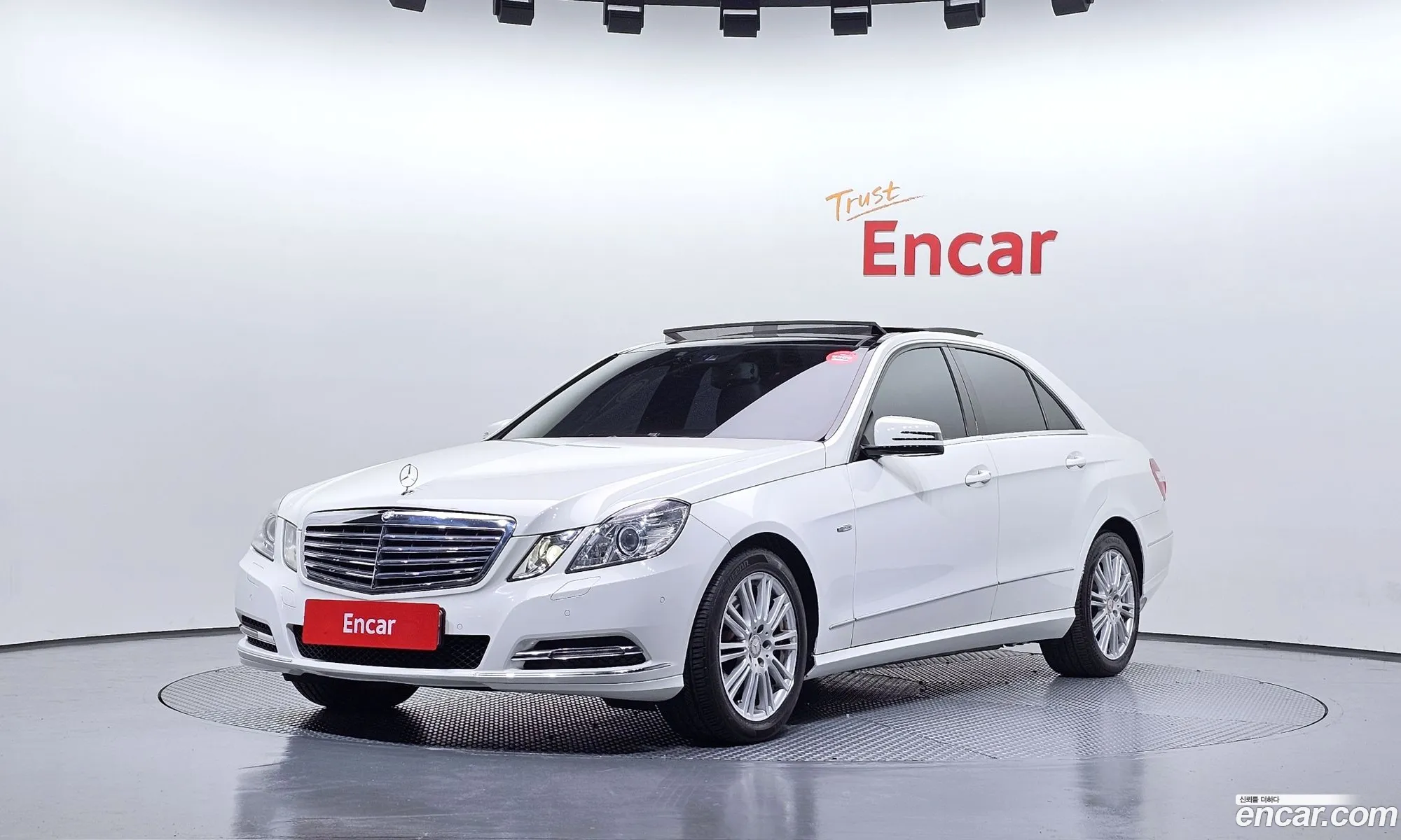 Mercedes-Benz E-Class W212 2012 WDDHF5FB9CA628831 — 2