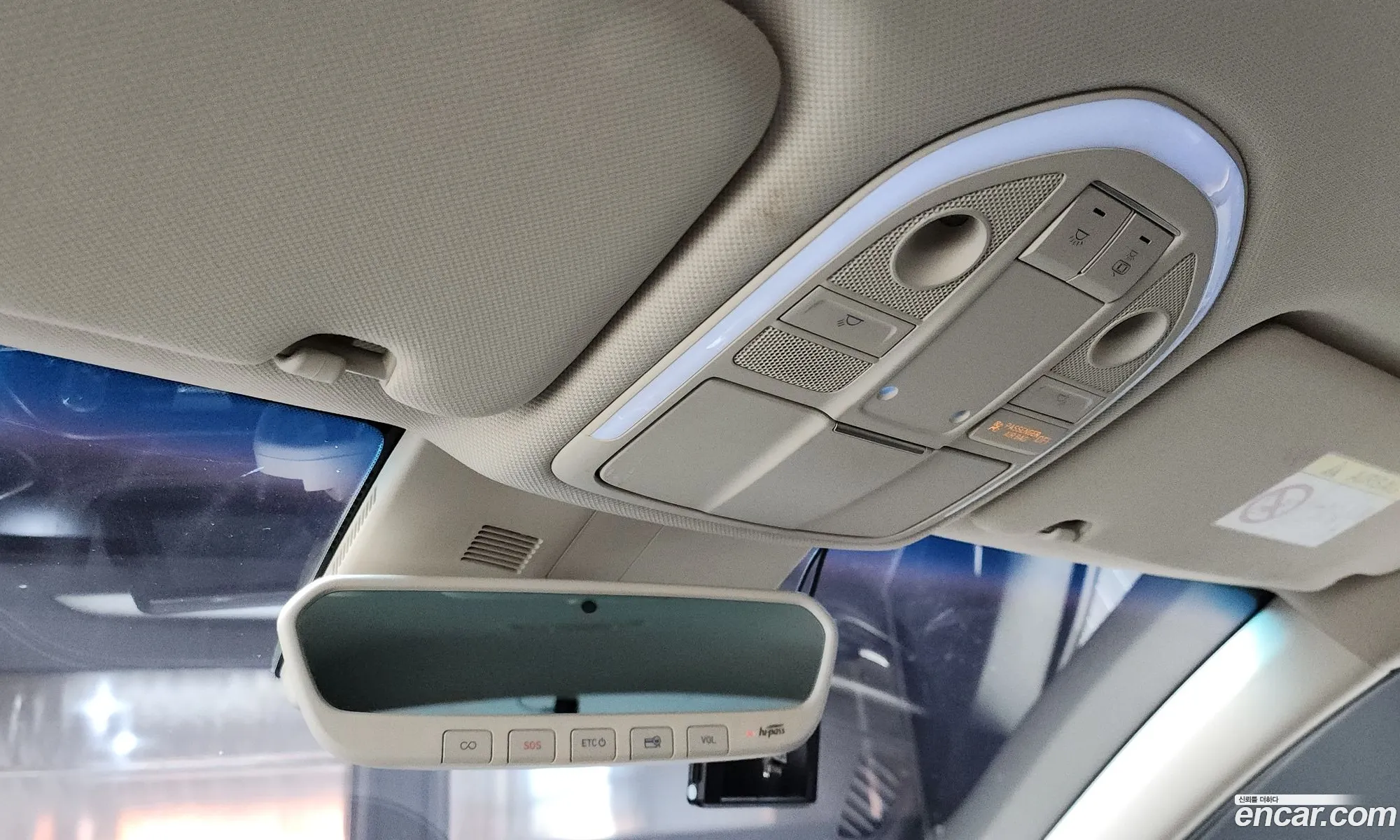 Genesis G70 2022 KMTG341ADNU099472 — 19