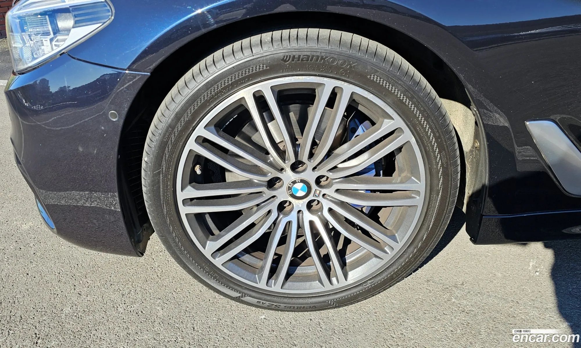 BMW 5 Series 2019 — 16