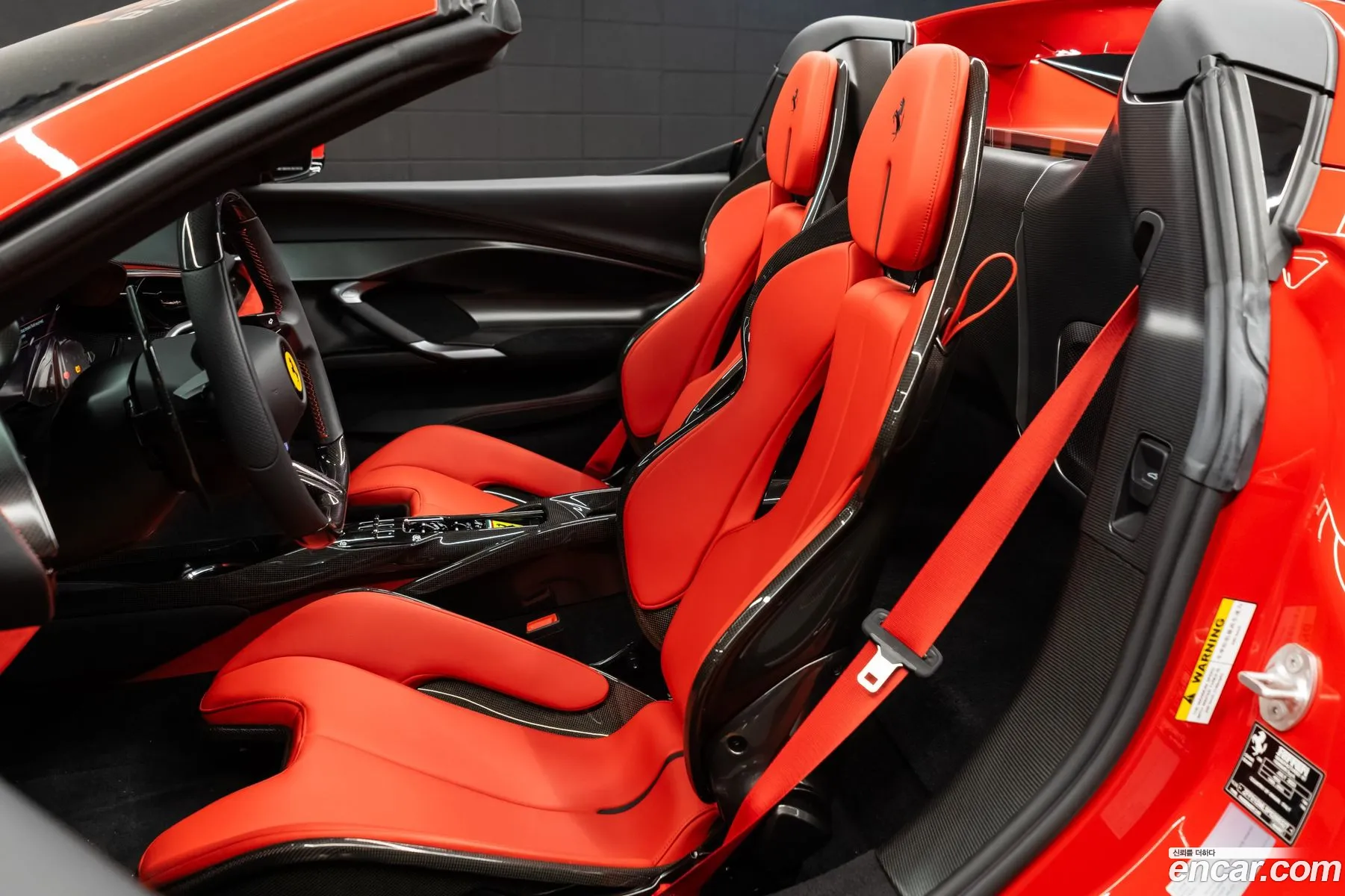 Ferrari 296 GTS 2023 — 11
