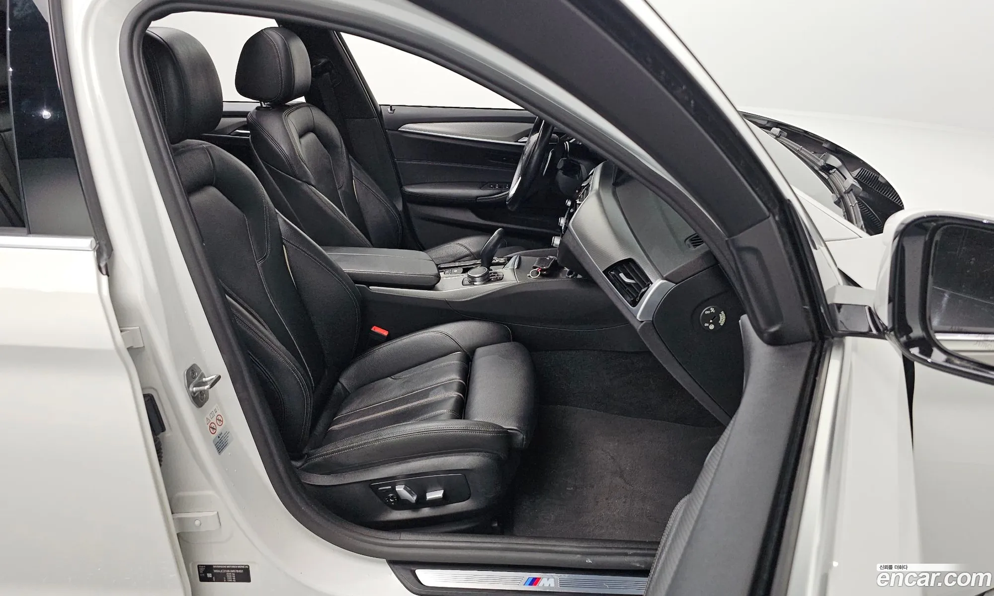BMW 5 Series 2017 — 8