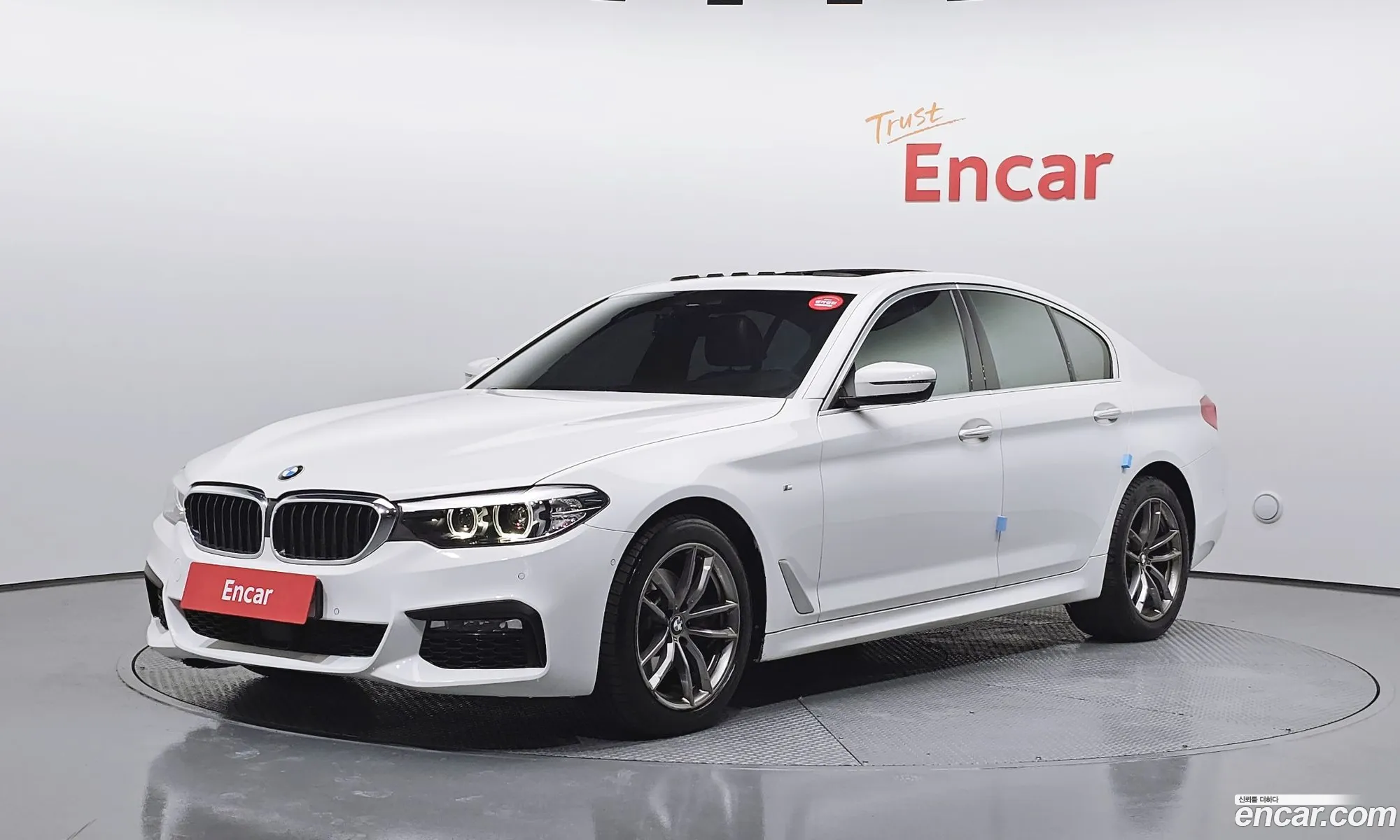 BMW 5 Series 2017 — 18