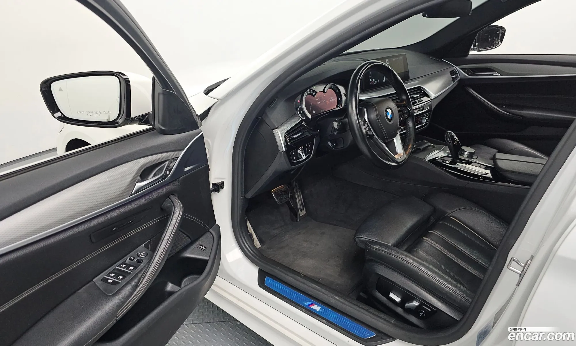 BMW 5 Series 2017 — 15