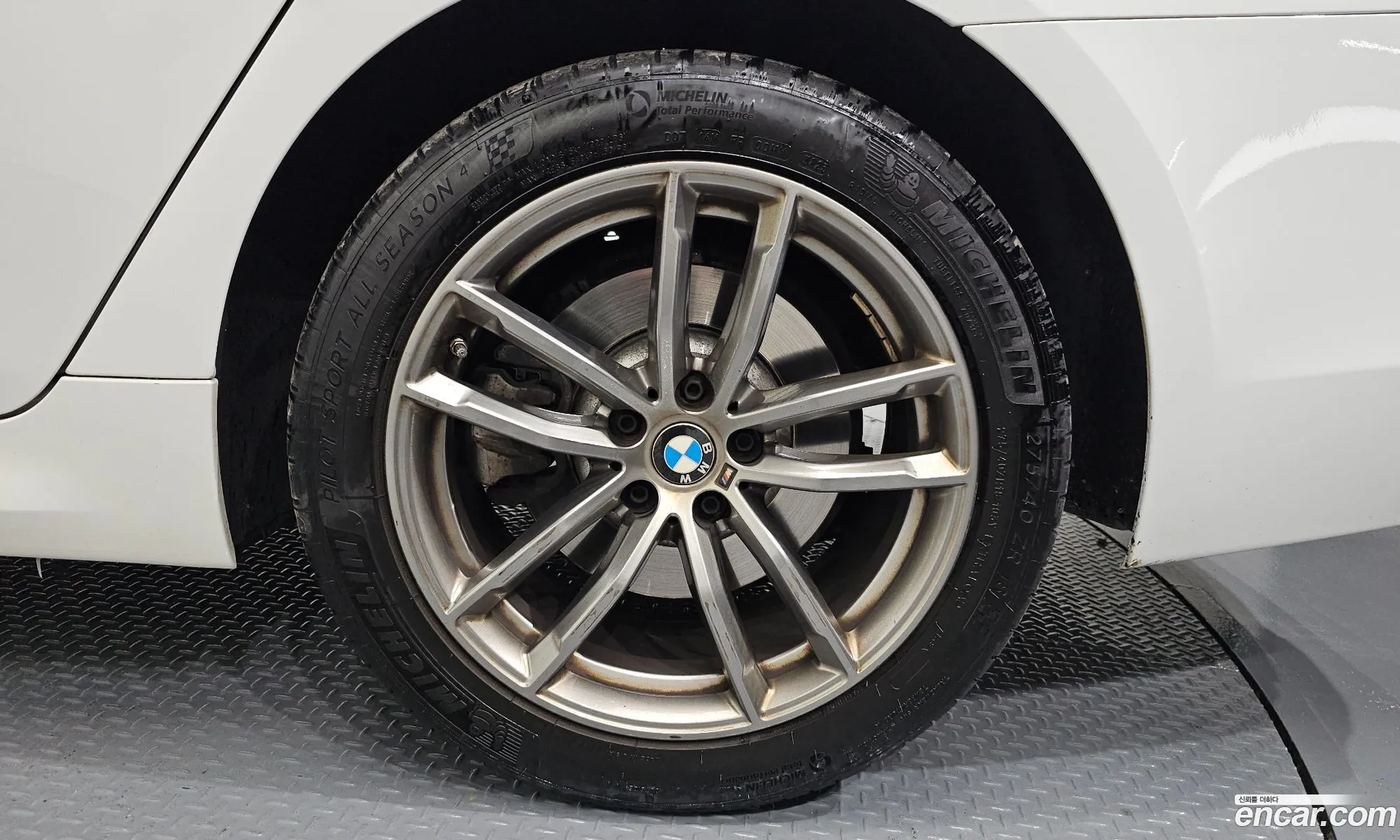 BMW 5 Series 2017 — 7