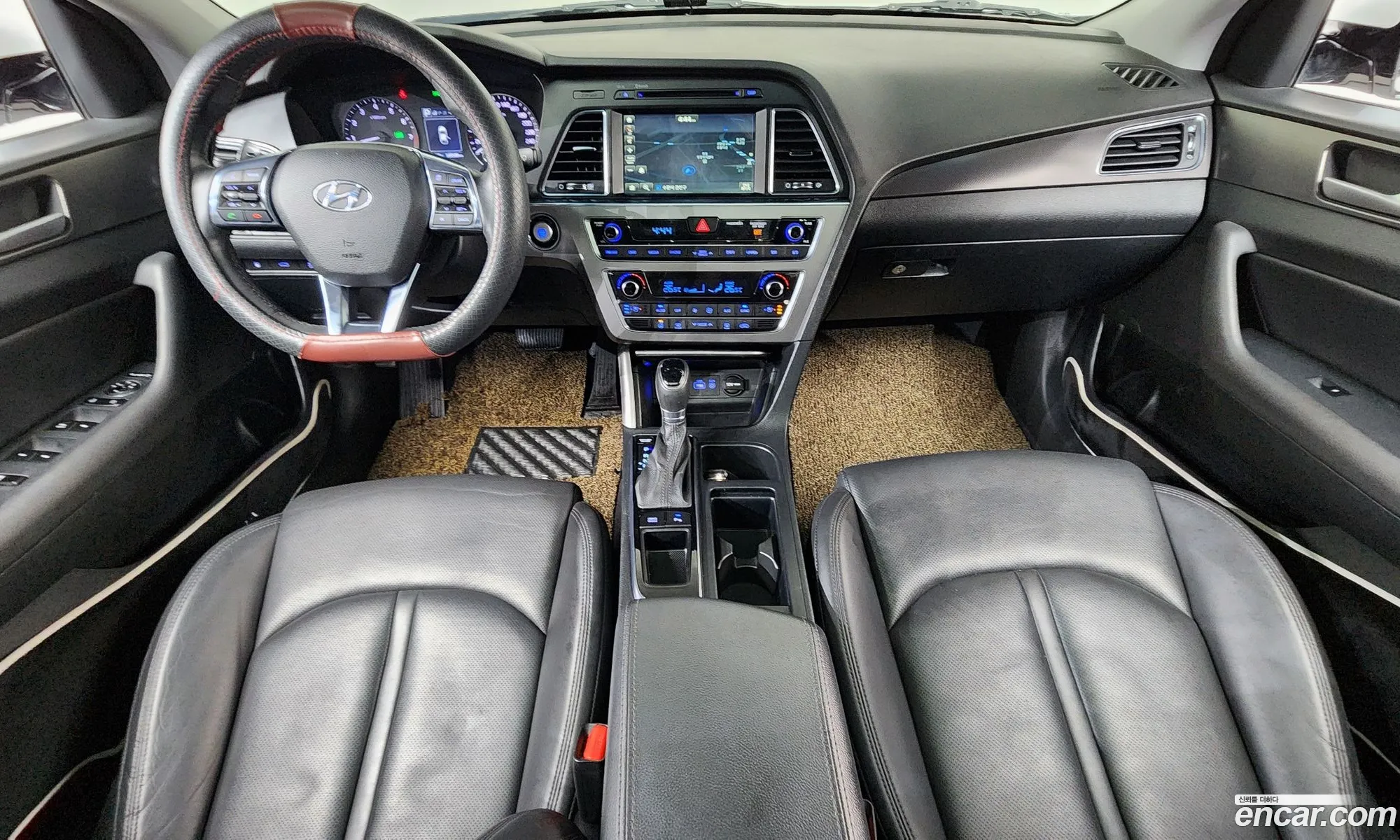 Hyundai LF Sonata 2016 — 13