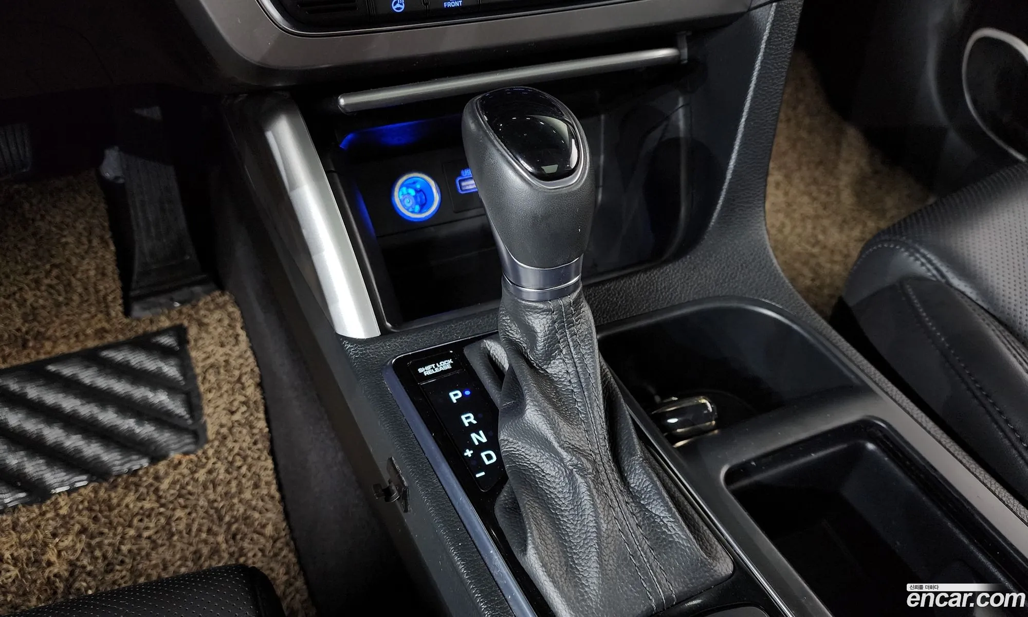 Hyundai LF Sonata 2016 — 16