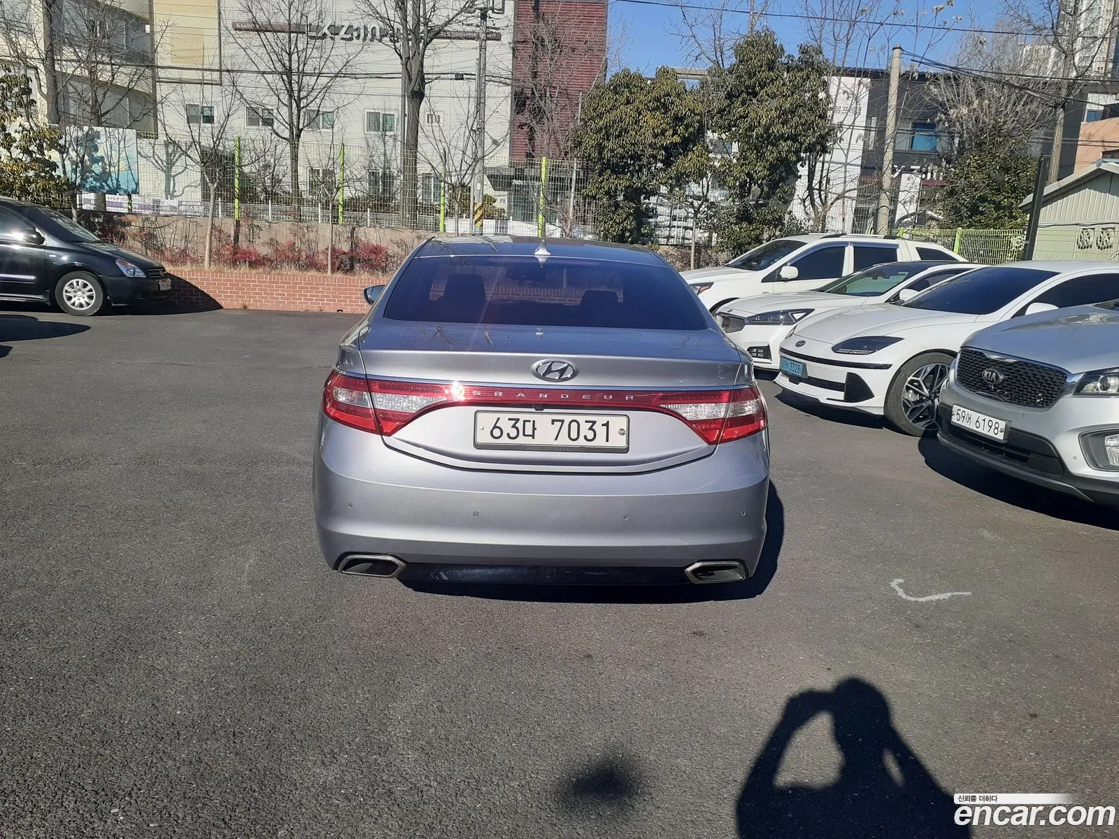 Hyundai Grandeur HG 2014 — 17