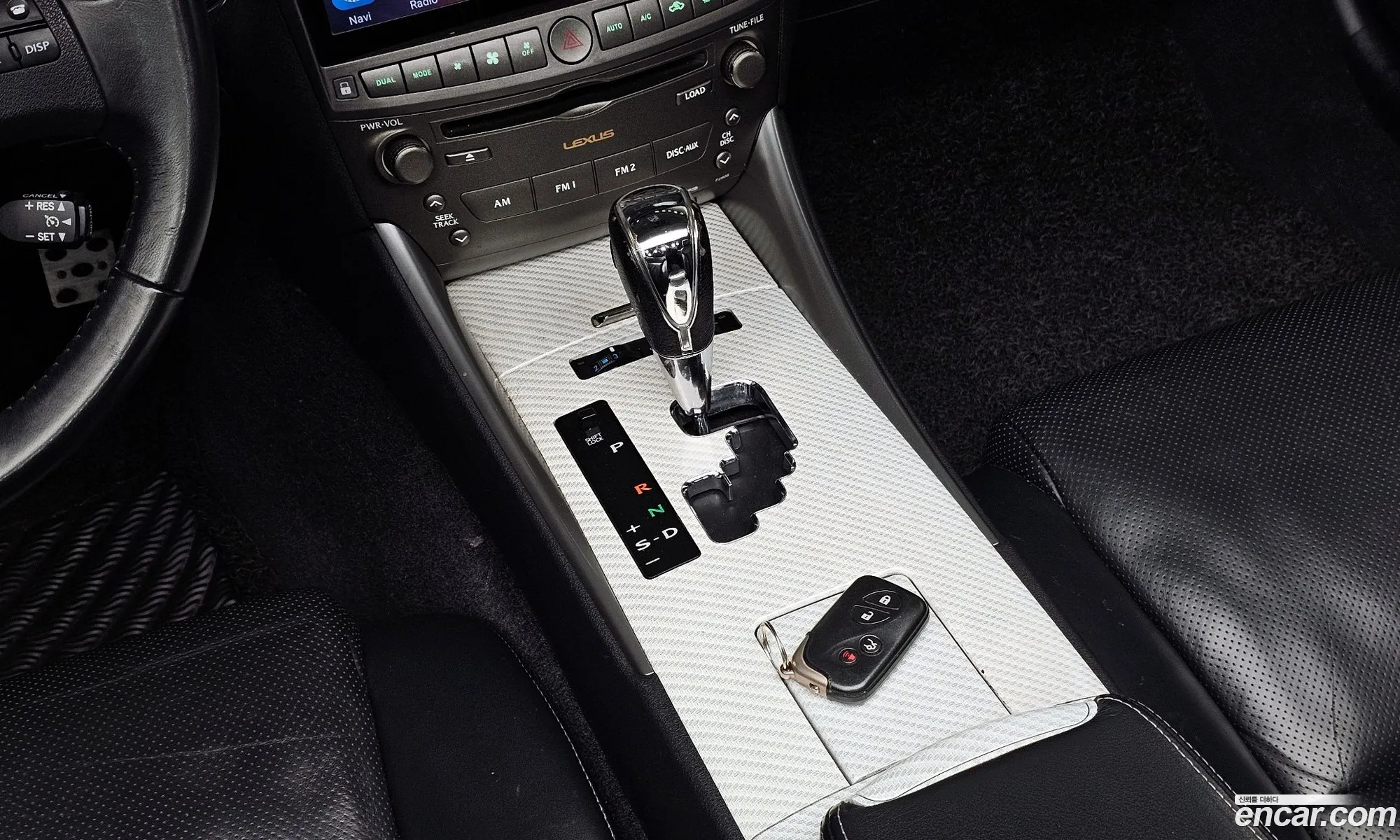 Lexus IS250 2009 — 8