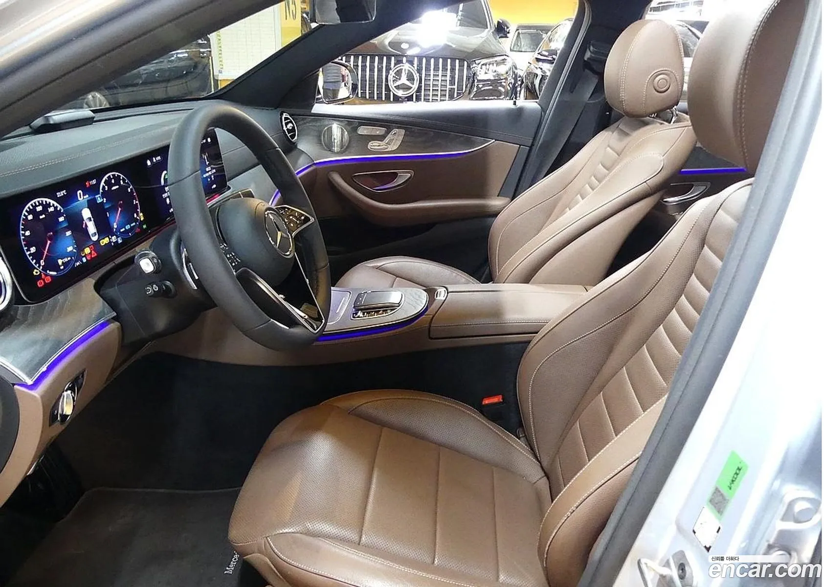 Mercedes-Benz E-Class W213 2022 — 19