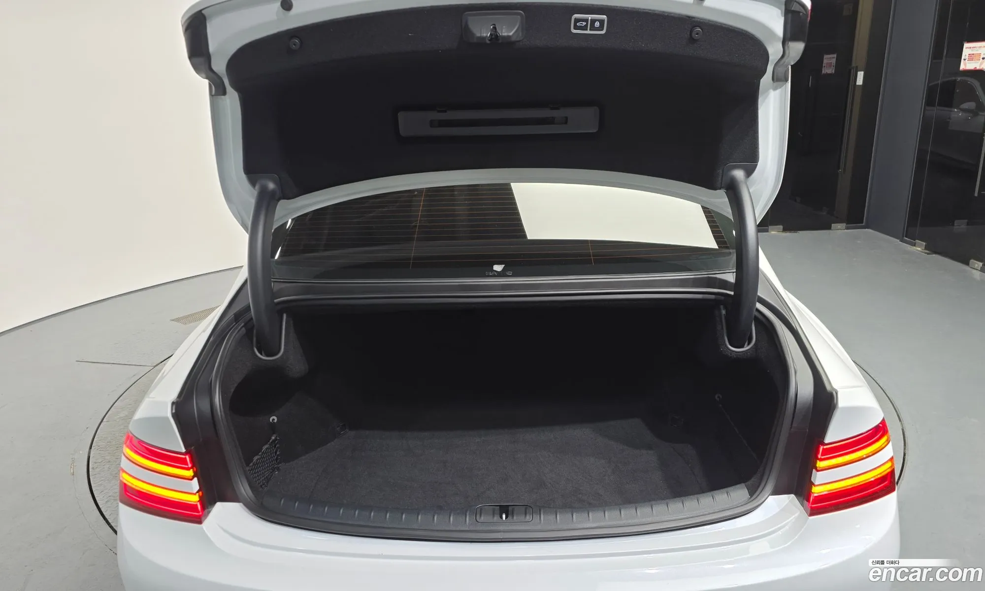 Genesis G80 2022 — 17