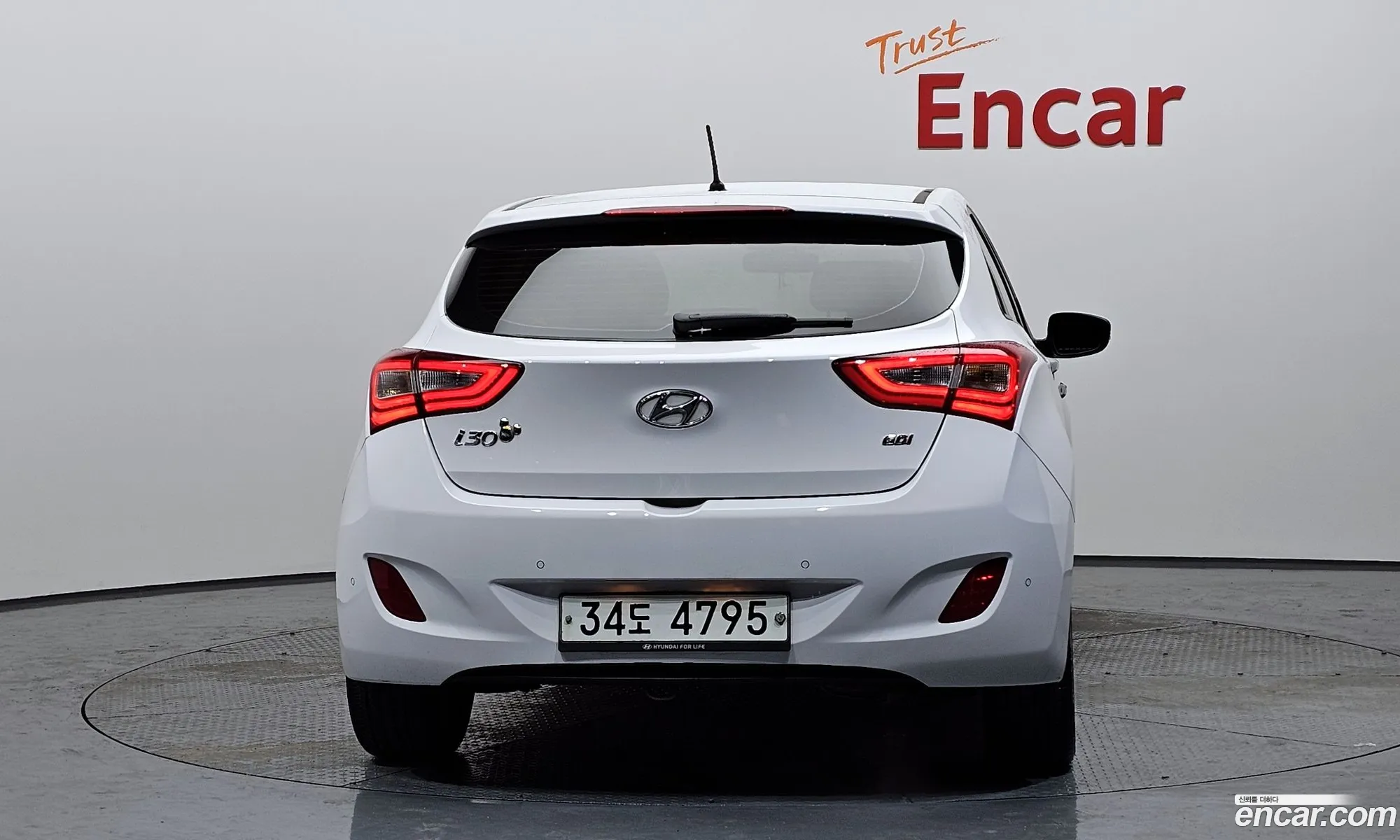 Hyundai i30 2012 — 18