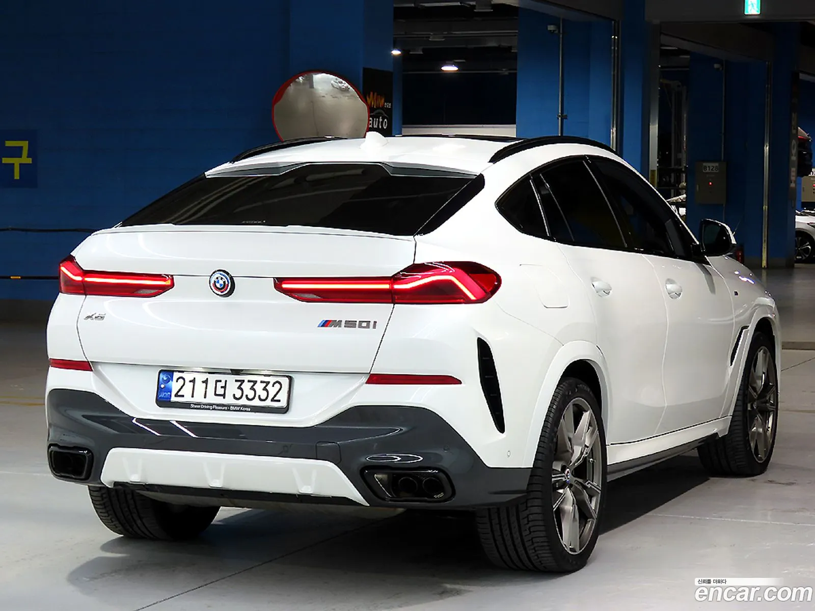 BMW X6 2023 — 12