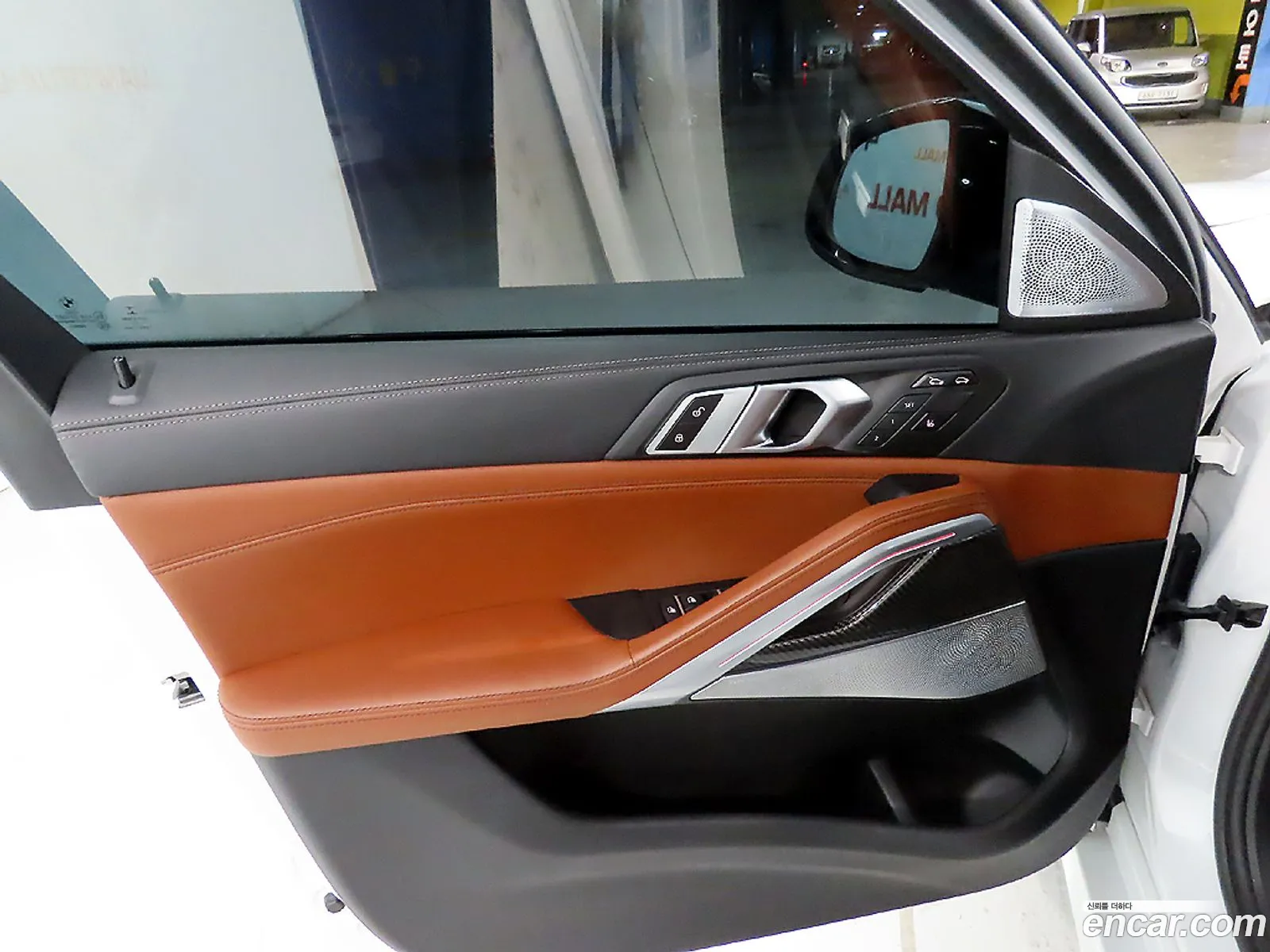 BMW X6 2023 — 16