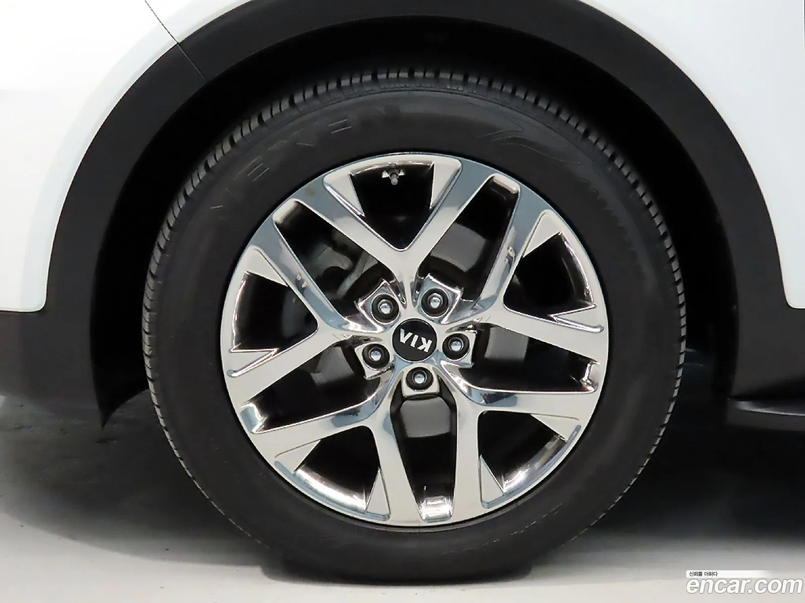 Kia Sorento 2019 — 19