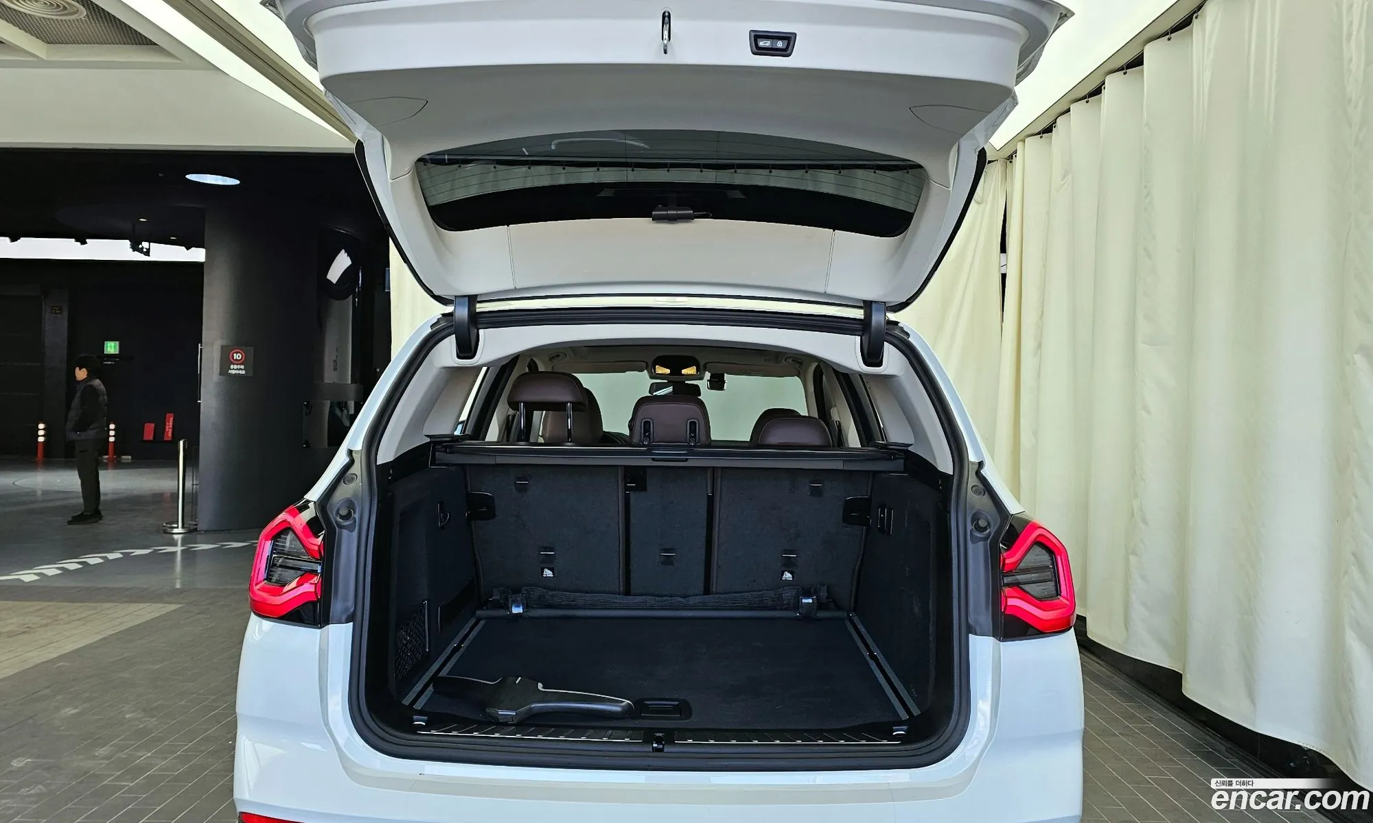 BMW X3 2022 WBA31DP09N9M55582 — 6