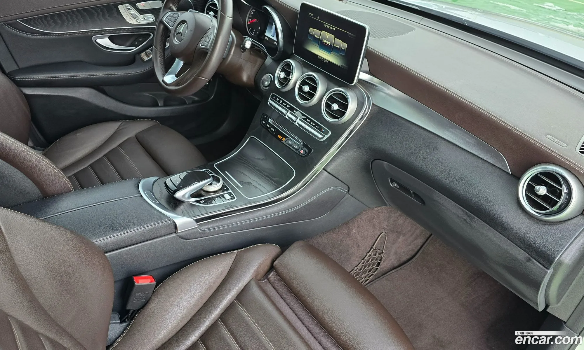 Mercedes-Benz GLC-Class X253 2018 — 23