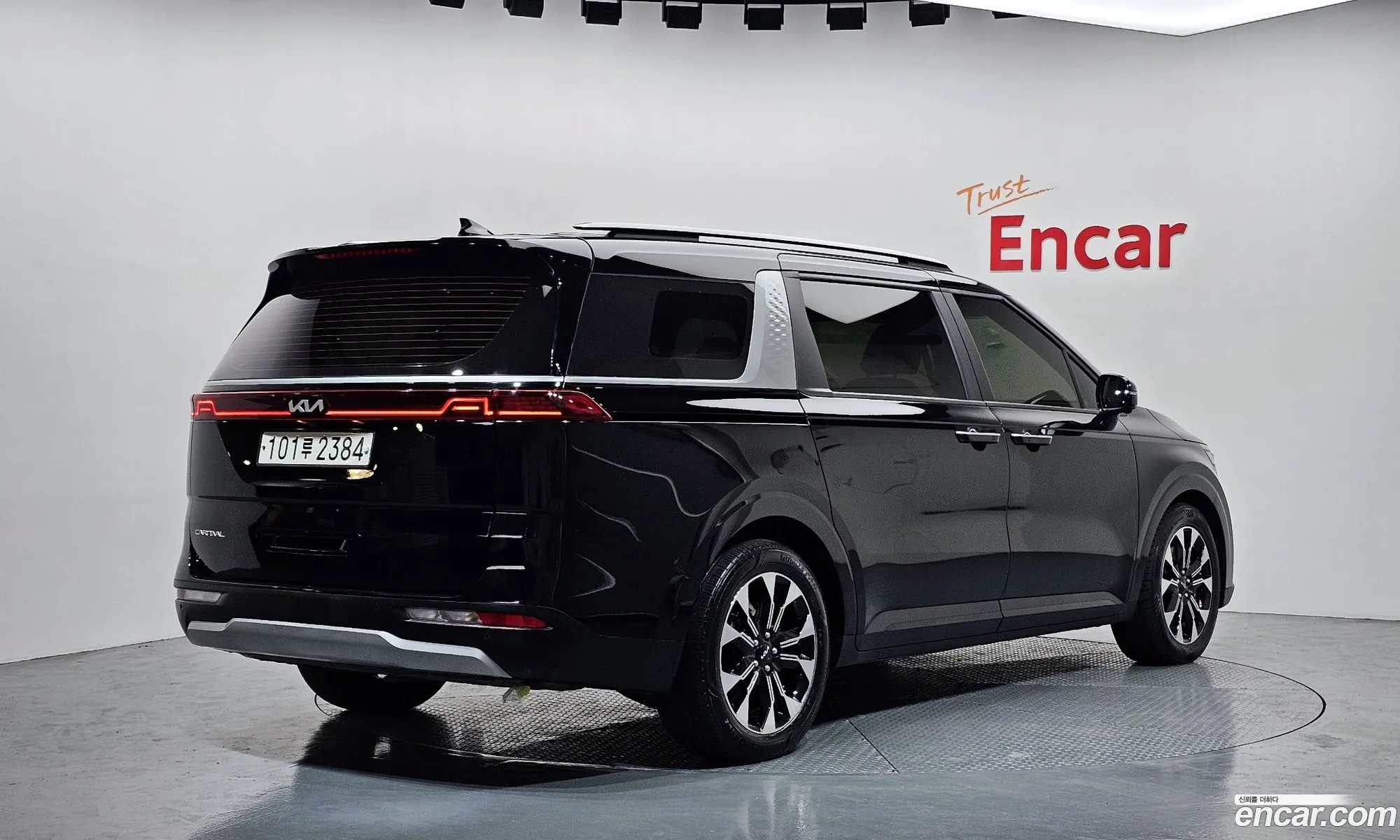 Kia Carnival 2022 — 10