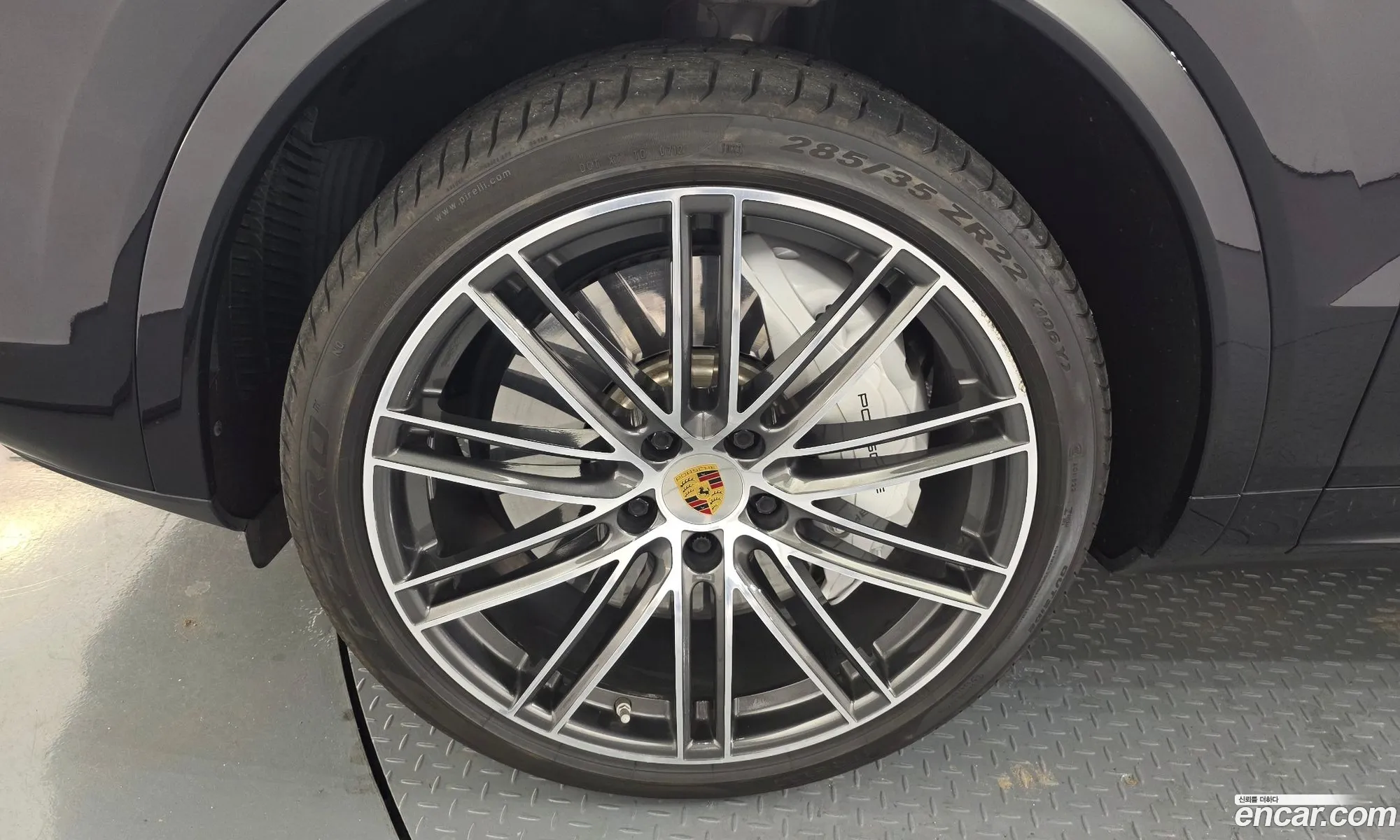Porsche Cayenne 2020 WP1BF29YXLDA84027 — 13