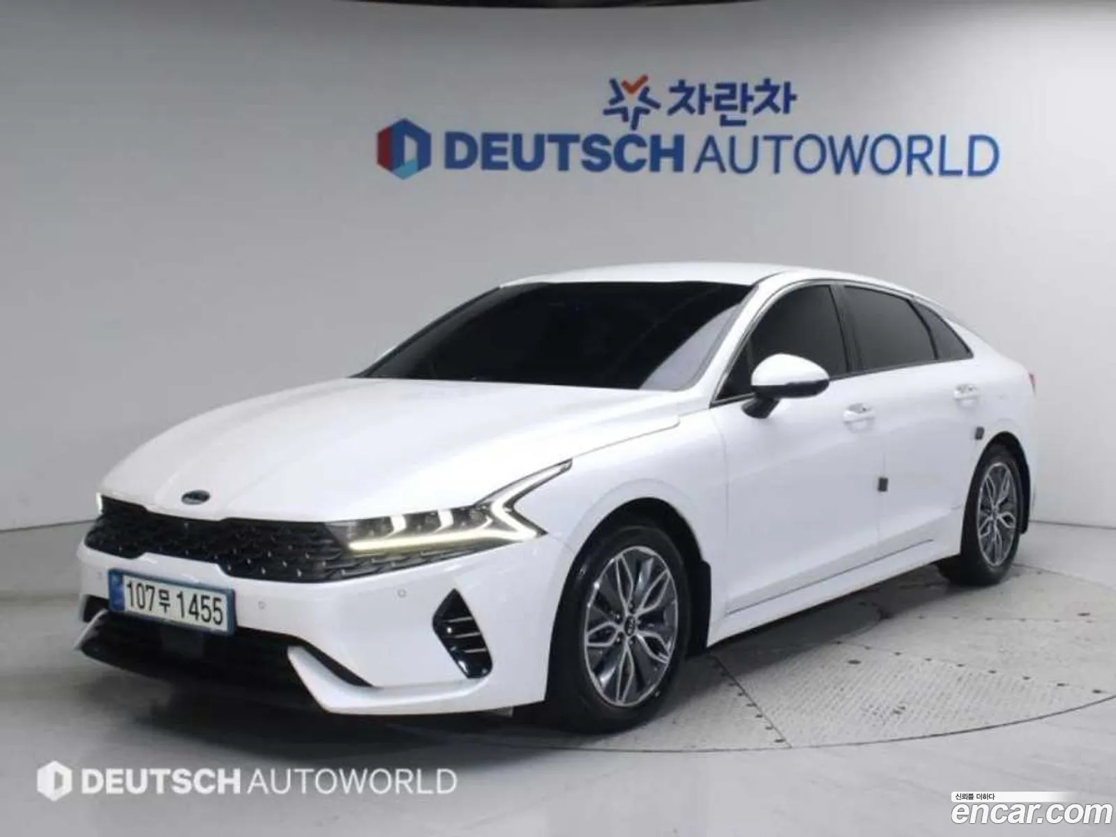 Kia K5 Hybrid 2020 — 16