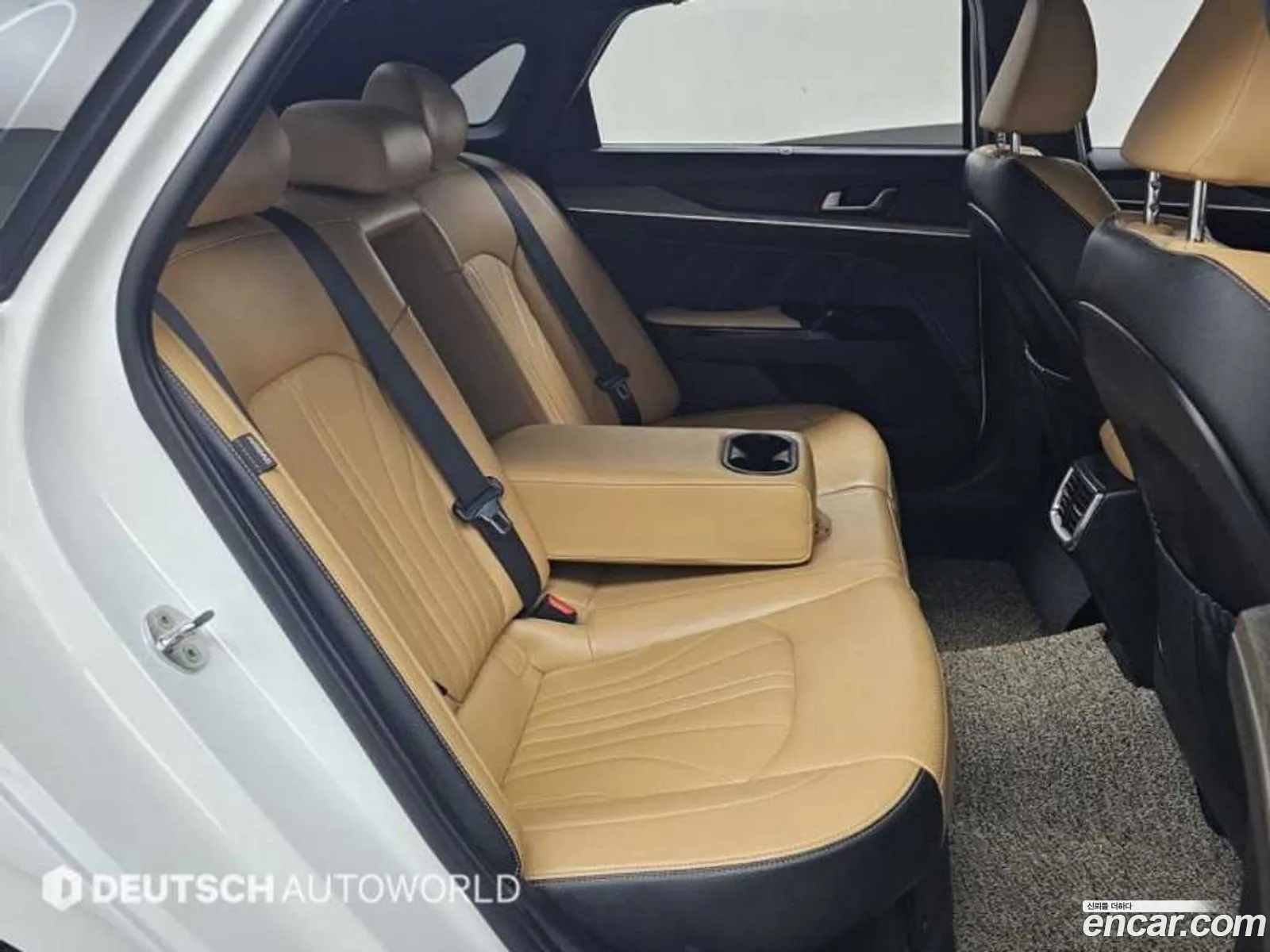Kia K5 Hybrid 2020 — 14