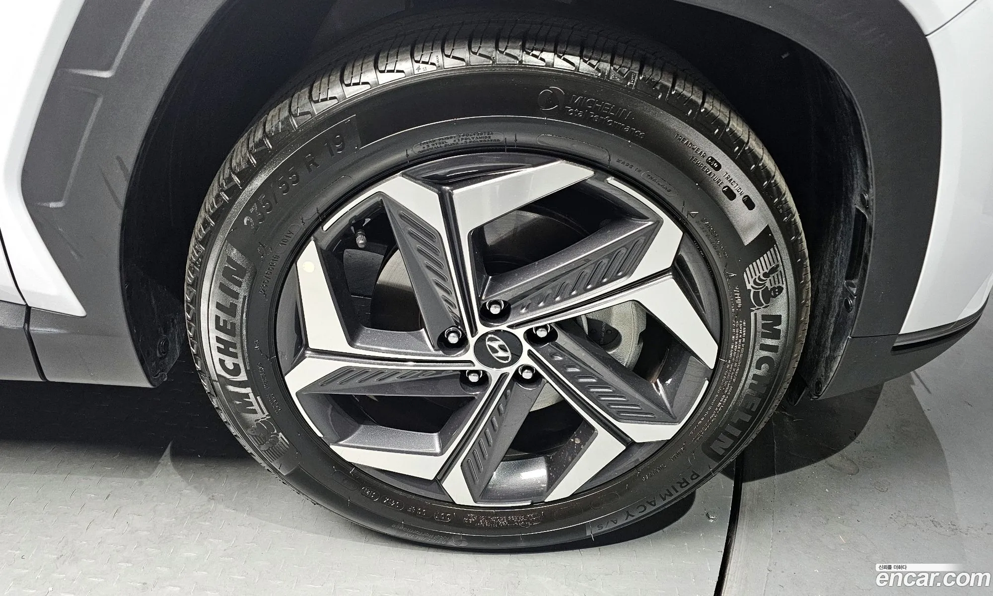 Hyundai Tucson 2022 — 19