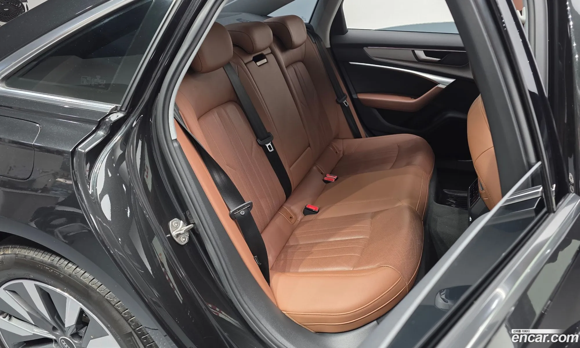 Audi A6 2021 WAUZZZF20MN085048 — 6