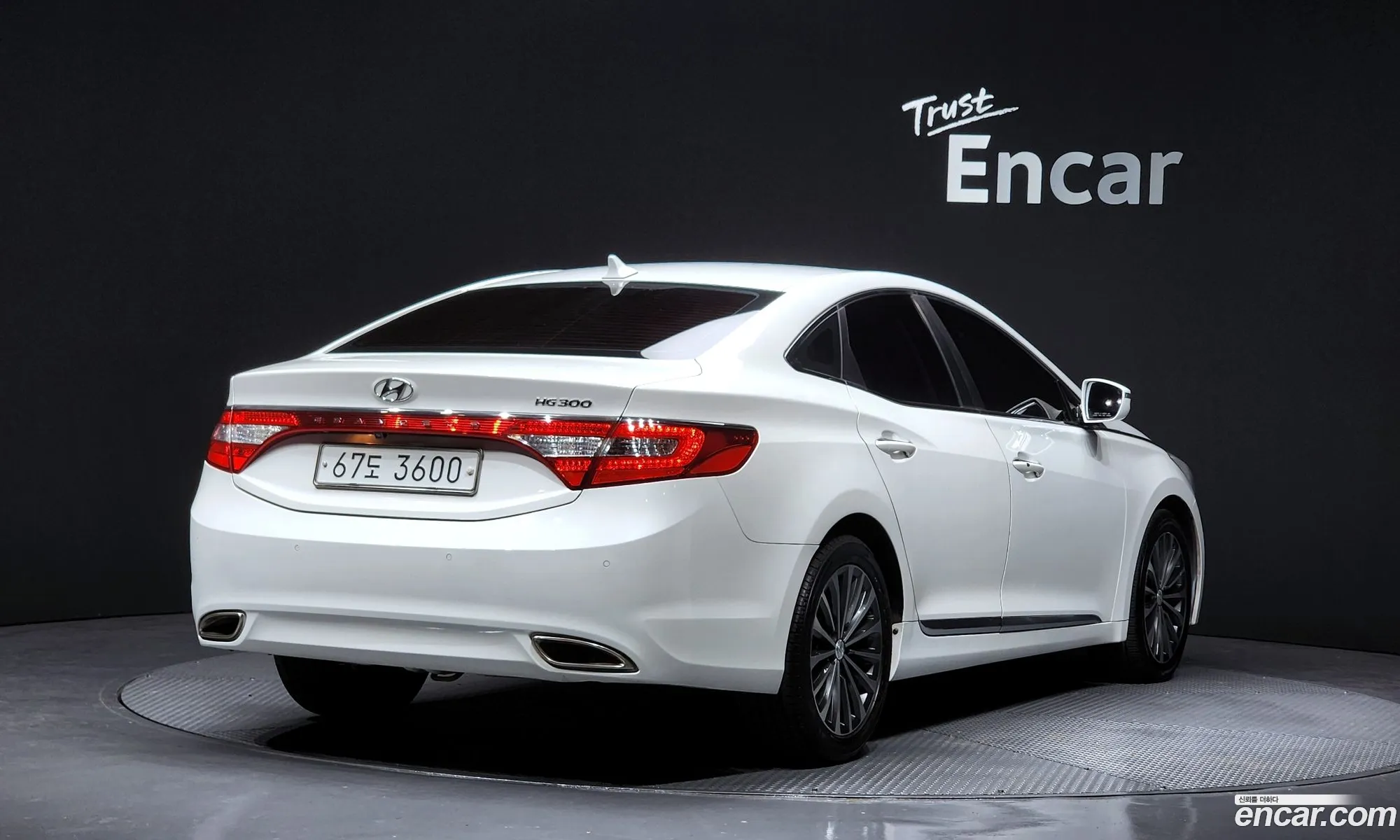 Hyundai Grandeur HG 2014 — 19