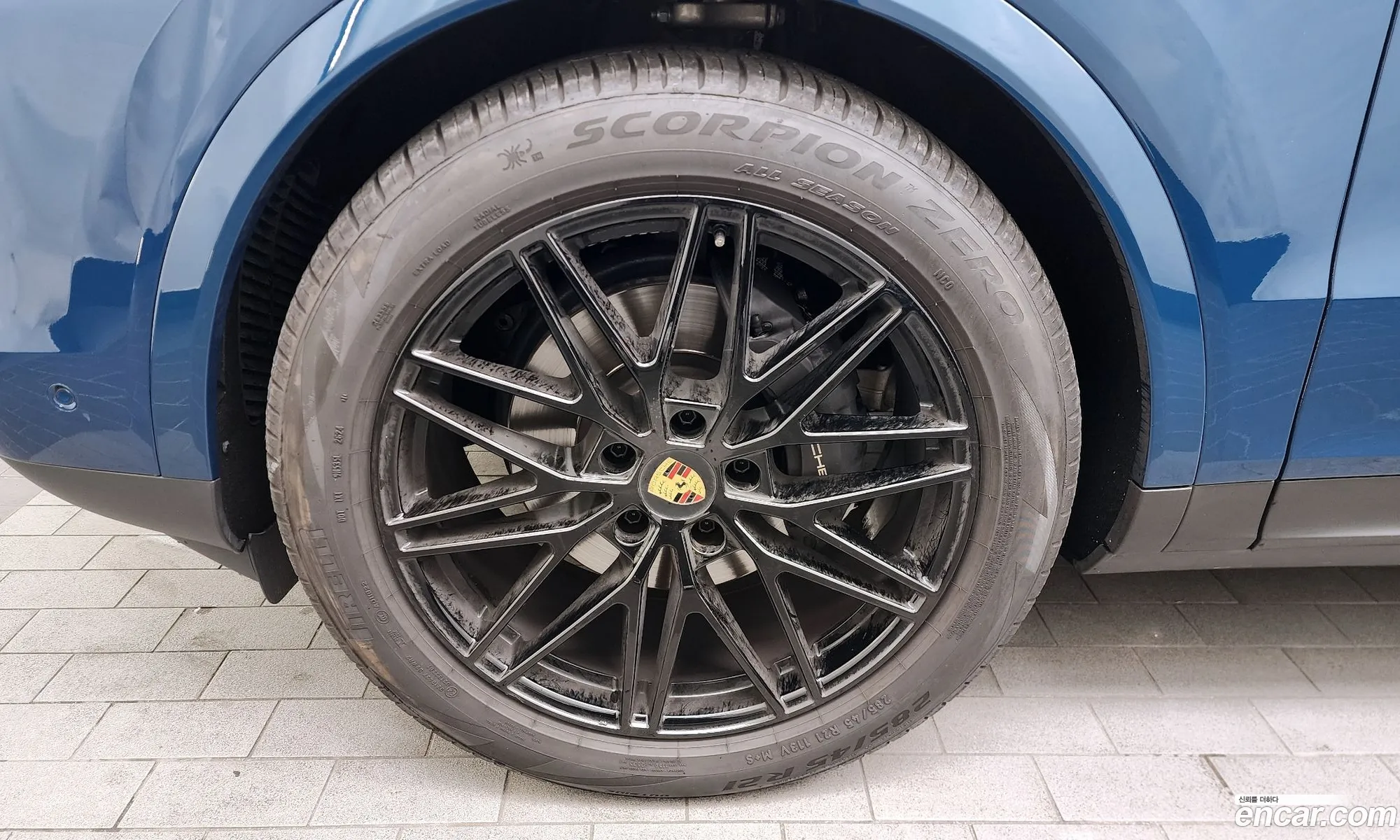 Porsche Cayenne 2024 WP1AA29Y3RDA00424 — 17