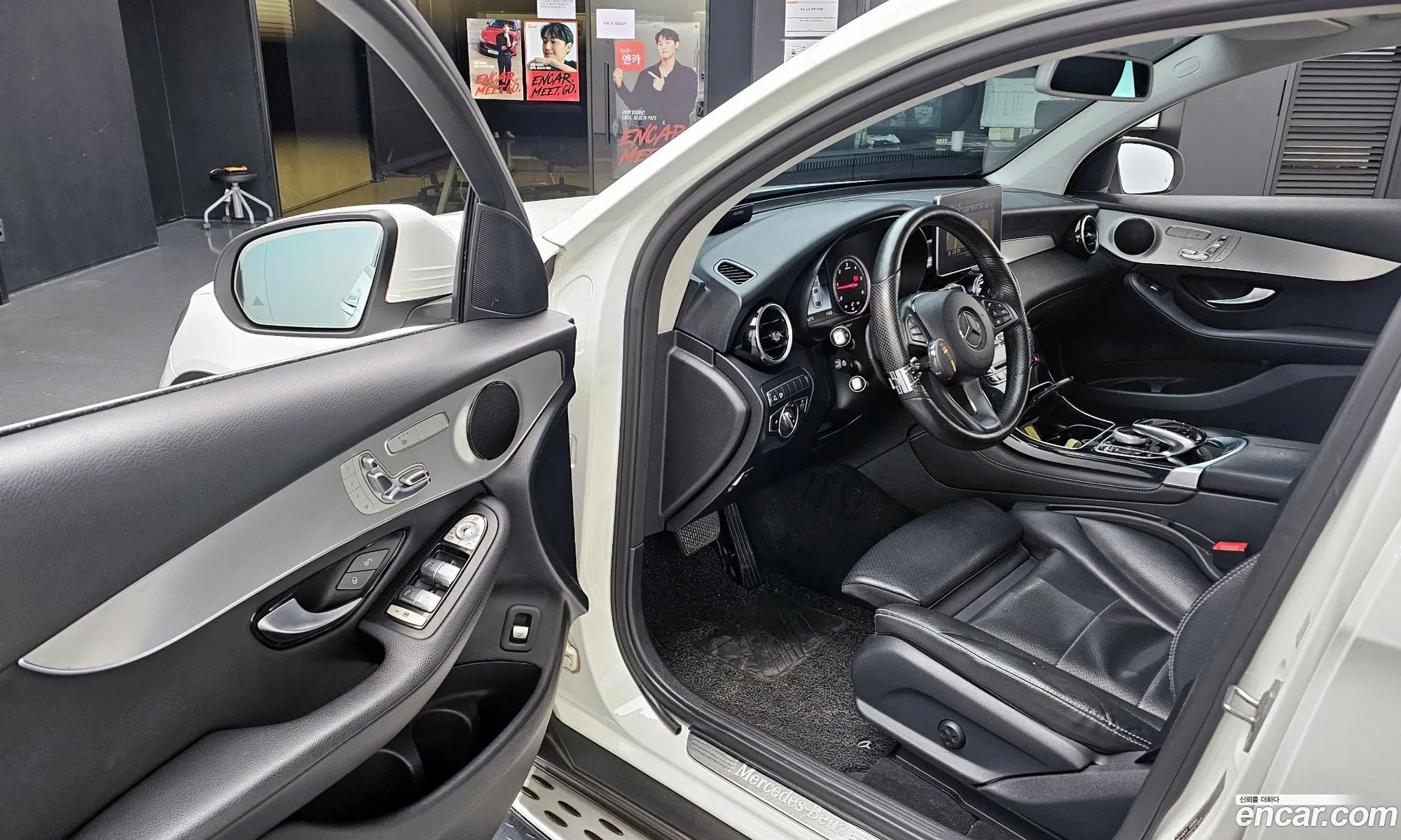 Mercedes-Benz GLC-Class X253 2018 — 15