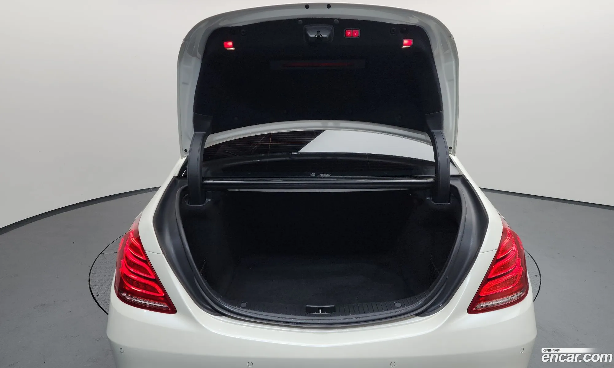 Mercedes-Benz S-Class W222 2016 — 5