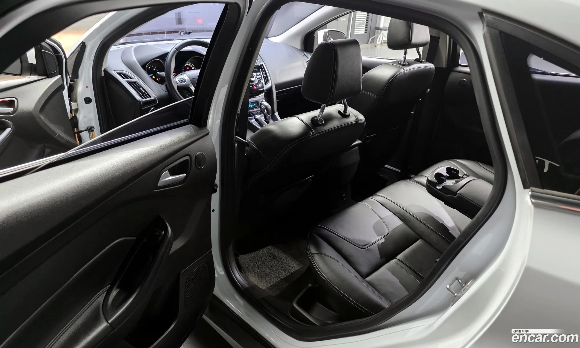 Ford Focus 2015 WF0MXXGCBFEM43733 — 8