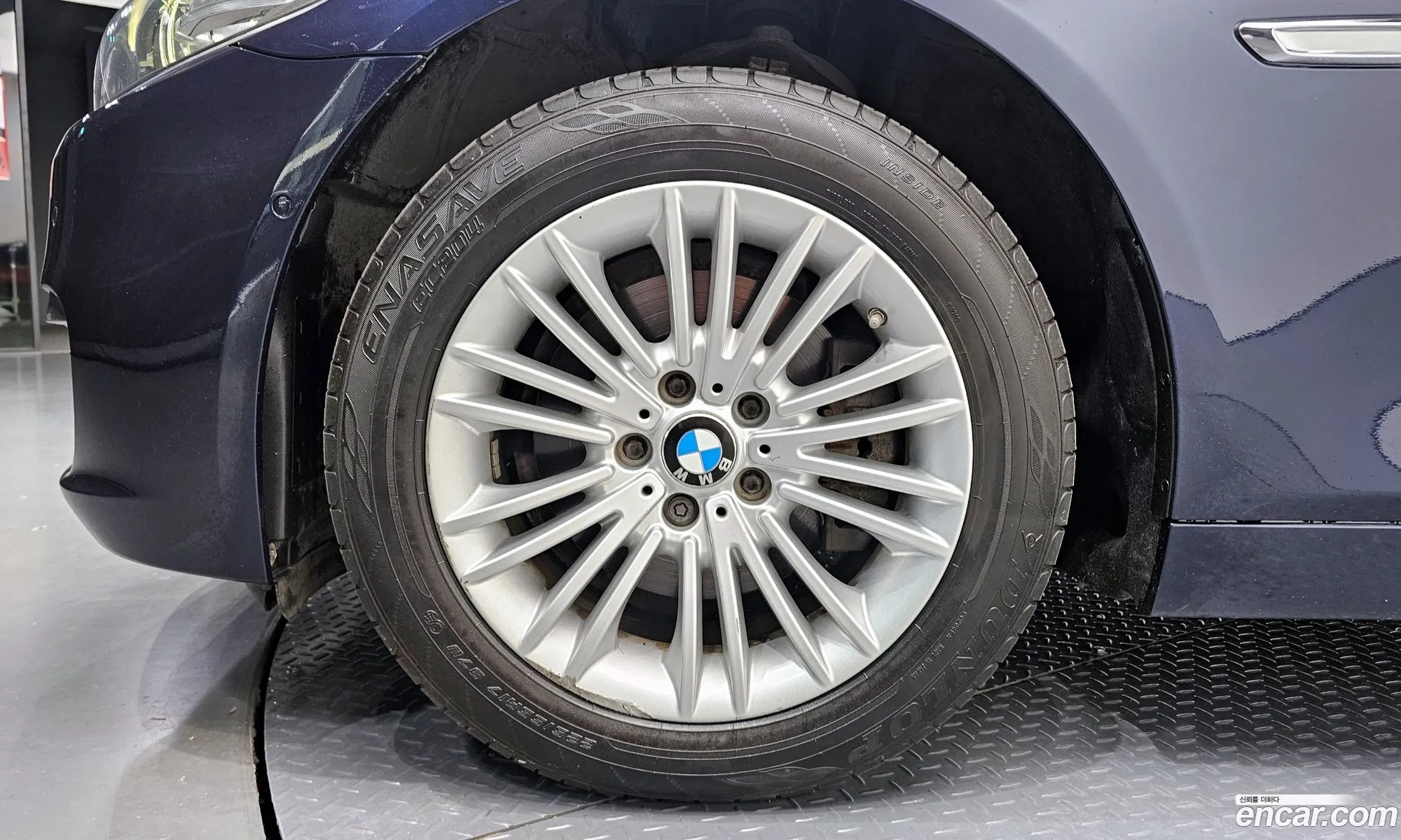 BMW 5 Series 2014 WBA5E7103FD675810 — 17