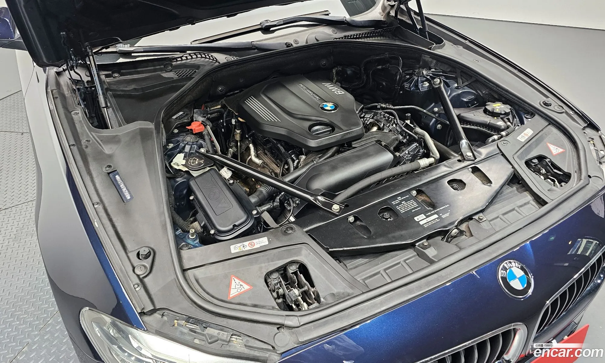BMW 5 Series 2014 WBA5E7103FD675810 — 19