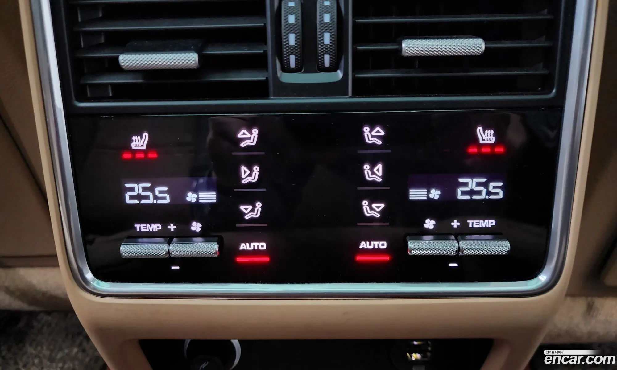 Porsche Cayenne 2019 WP1AA29Y2KDA23733 — 2