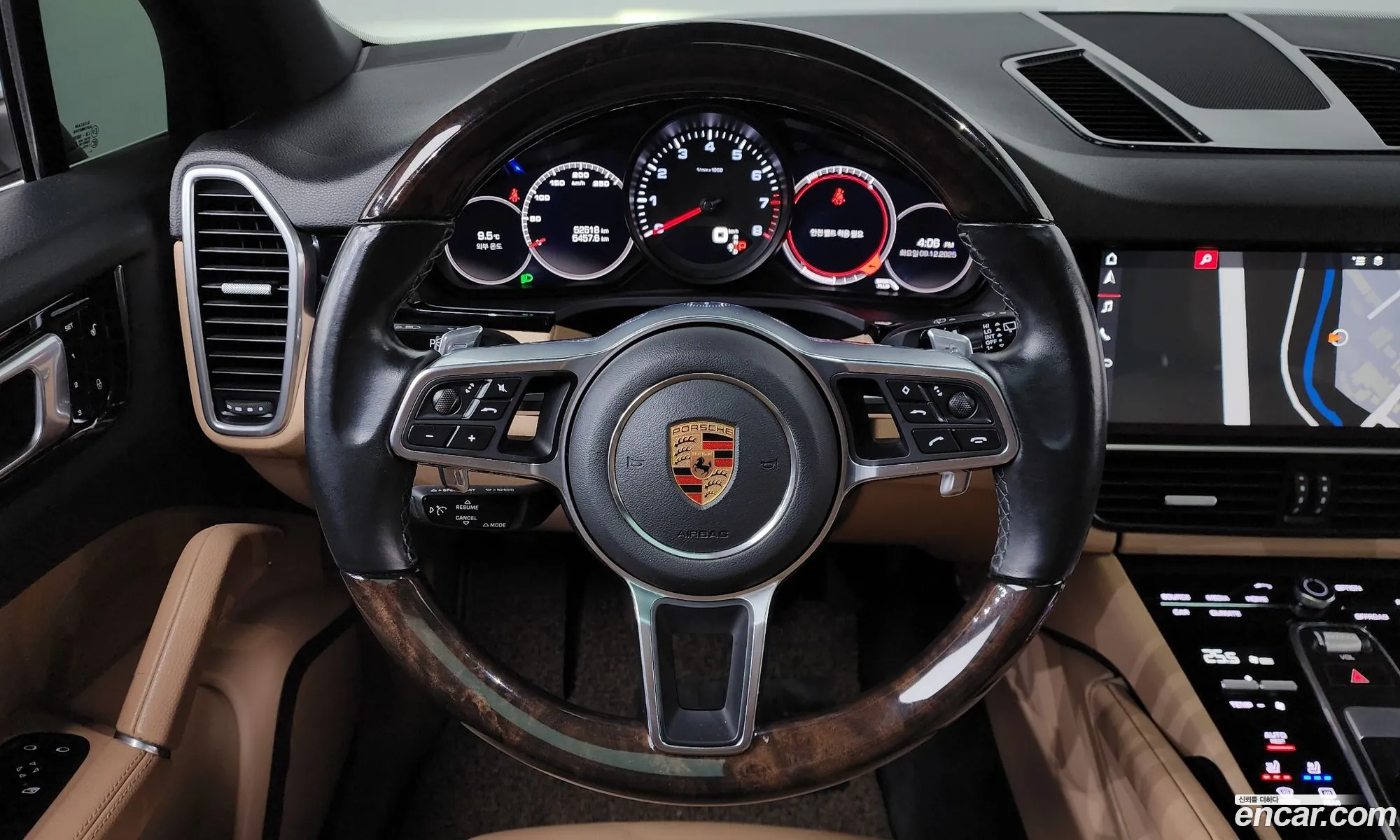 Porsche Cayenne 2019 WP1AA29Y2KDA23733 — 3