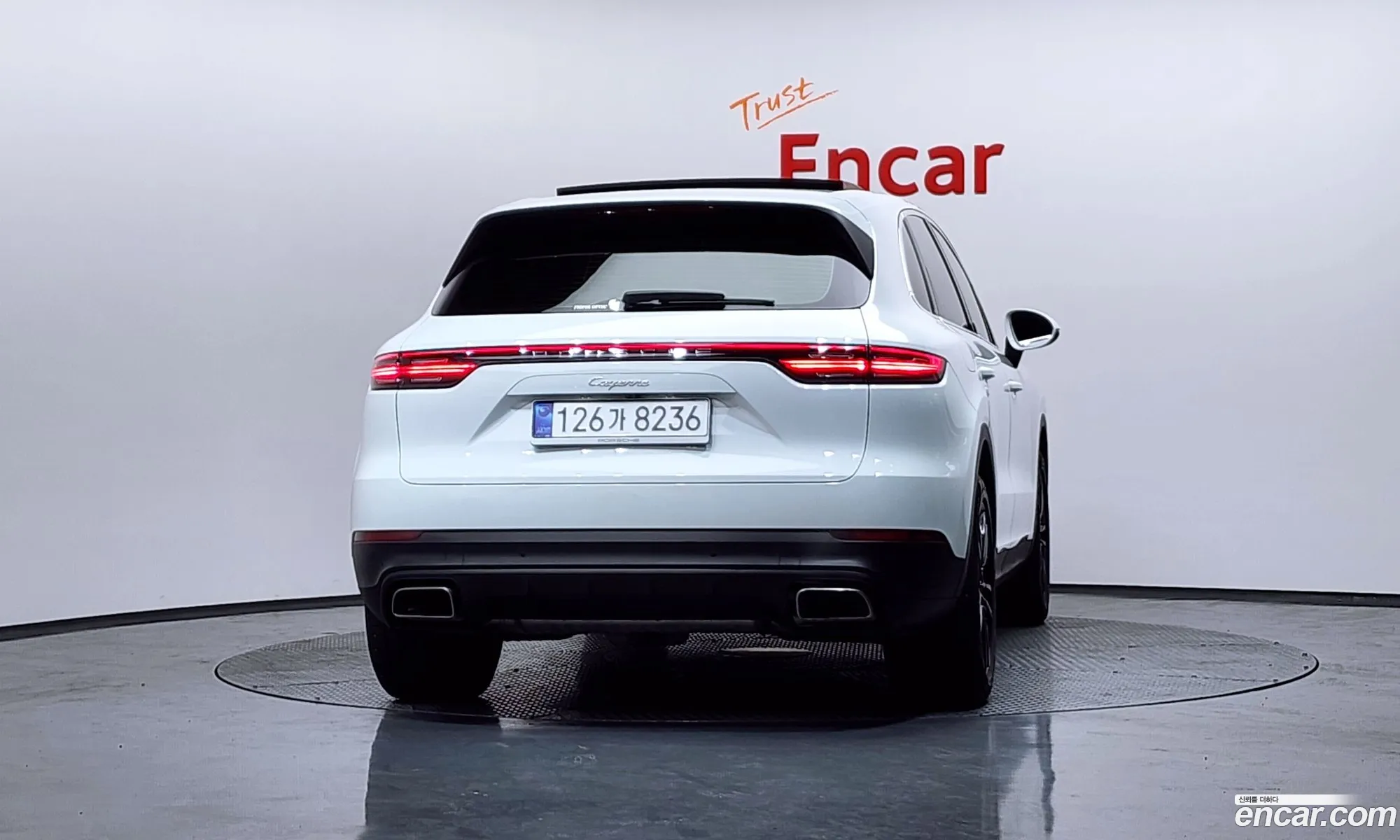 Porsche Cayenne 2019 WP1AA29Y2KDA23733 — 13