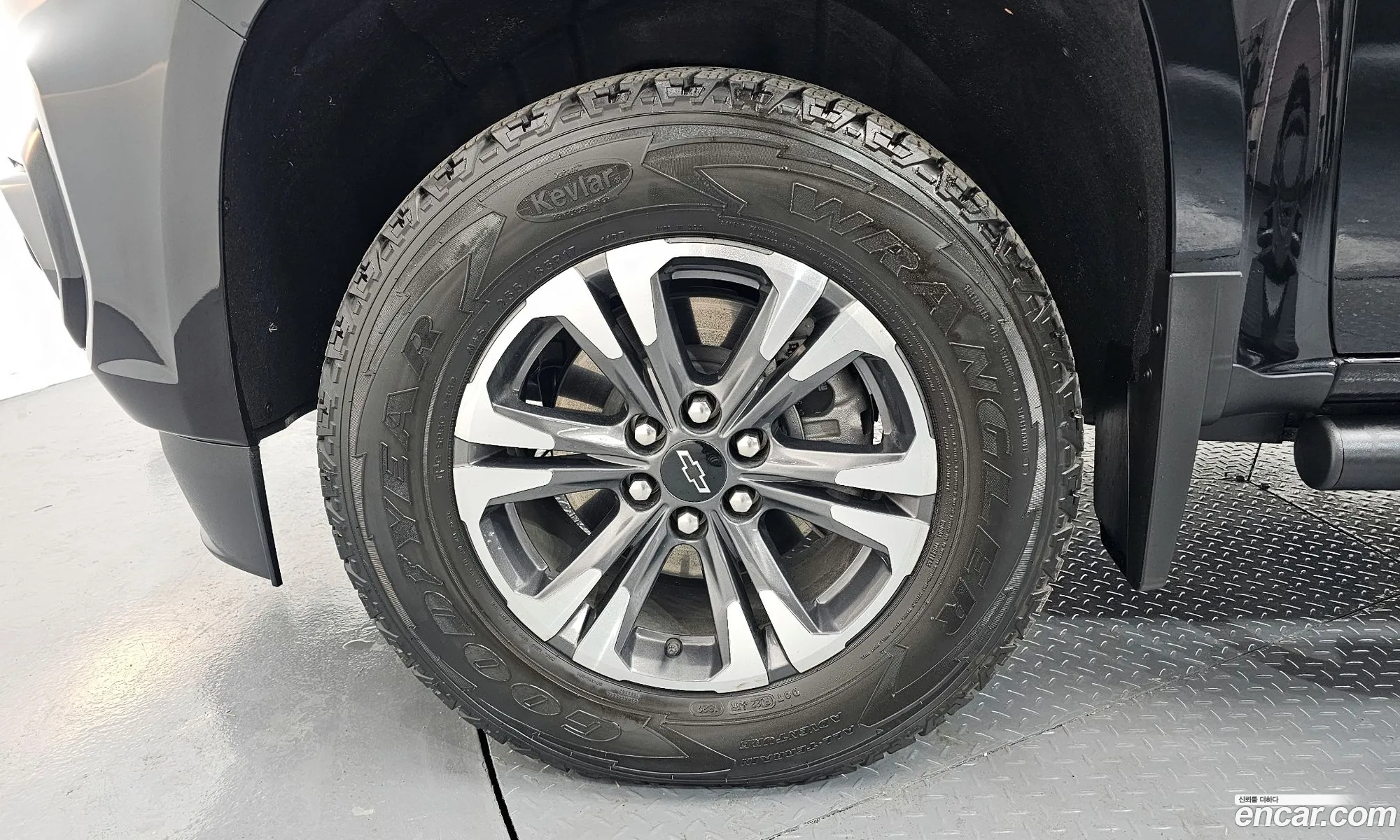 Chevrolet (GM Daewoo) Real New Colorado 2022 — 10