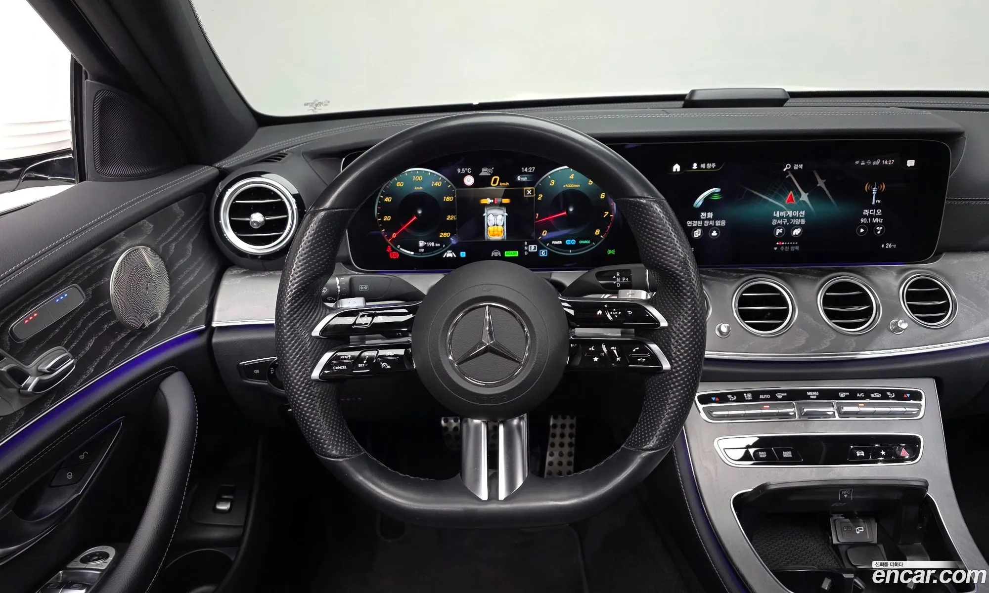 Mercedes-Benz E-Class W213 2022 — 2