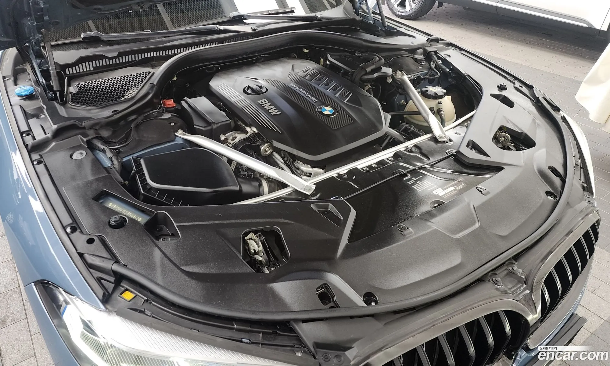 BMW 8 Series 2019 WBAGW4103LBP49643 — 20