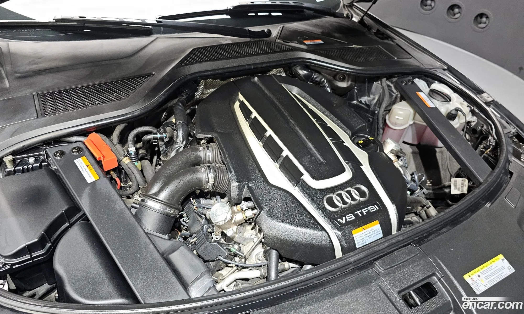 Audi A8 2015 WAUZZZ4H2FN041188 — 3