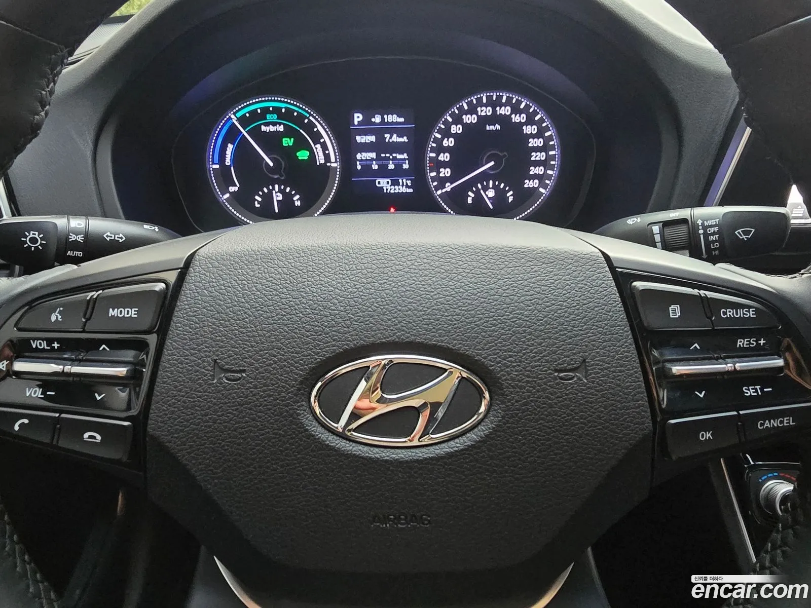 Hyundai Grandeur IG Hybrid 2018 — 5