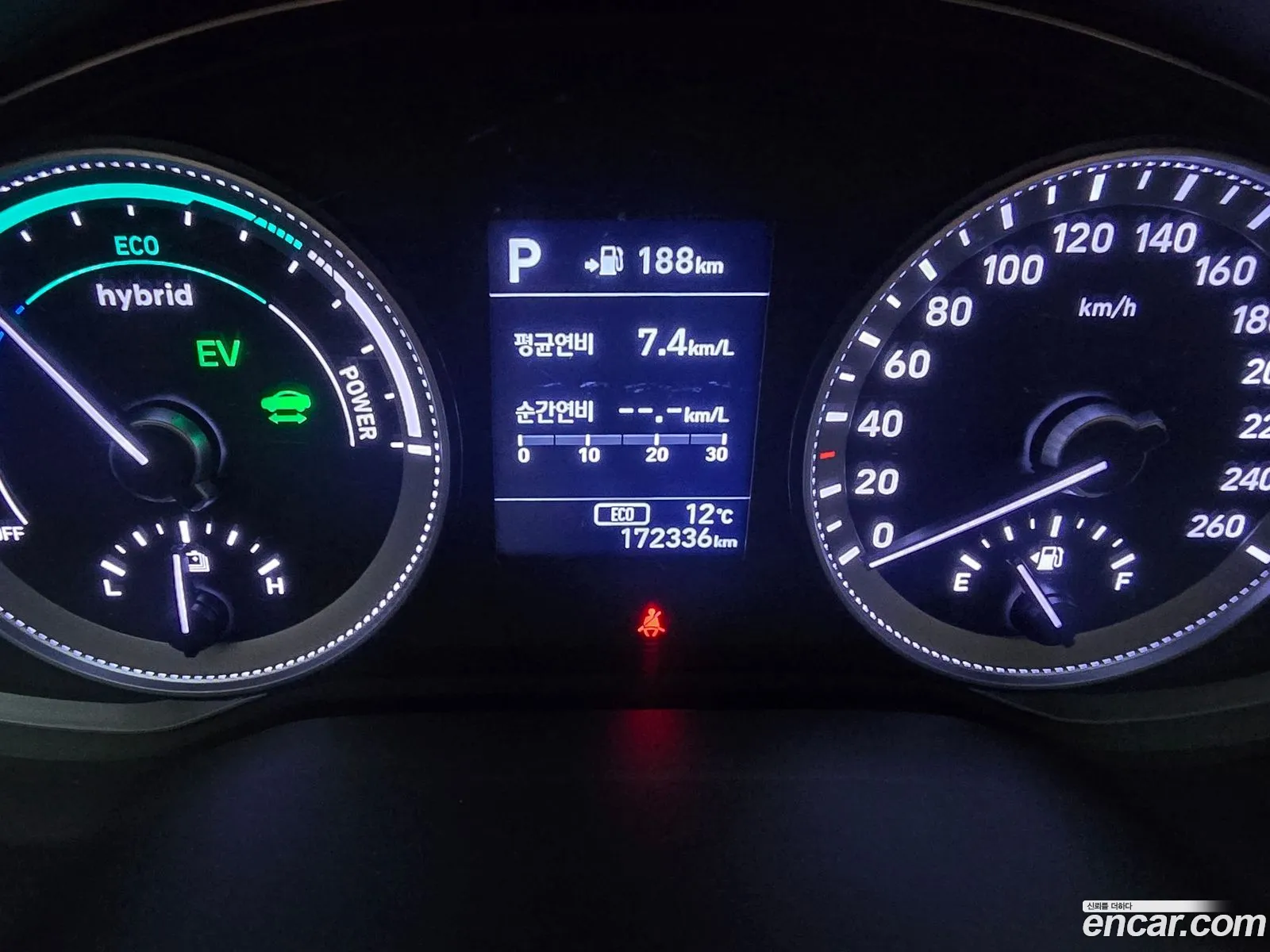 Hyundai Grandeur IG Hybrid 2018 — 3